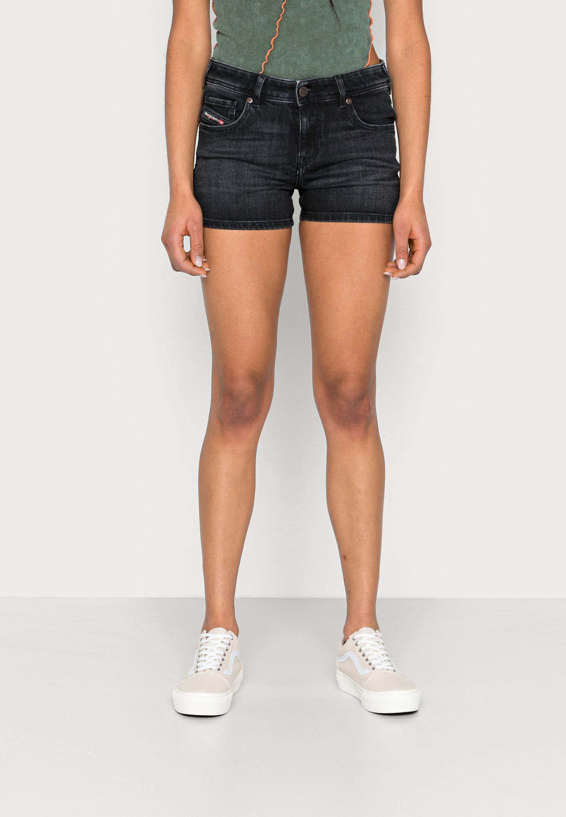 Diesel DE-LYLA-SHORT DIESEL LIBRARY - Denim shorts - black/gray/black denim