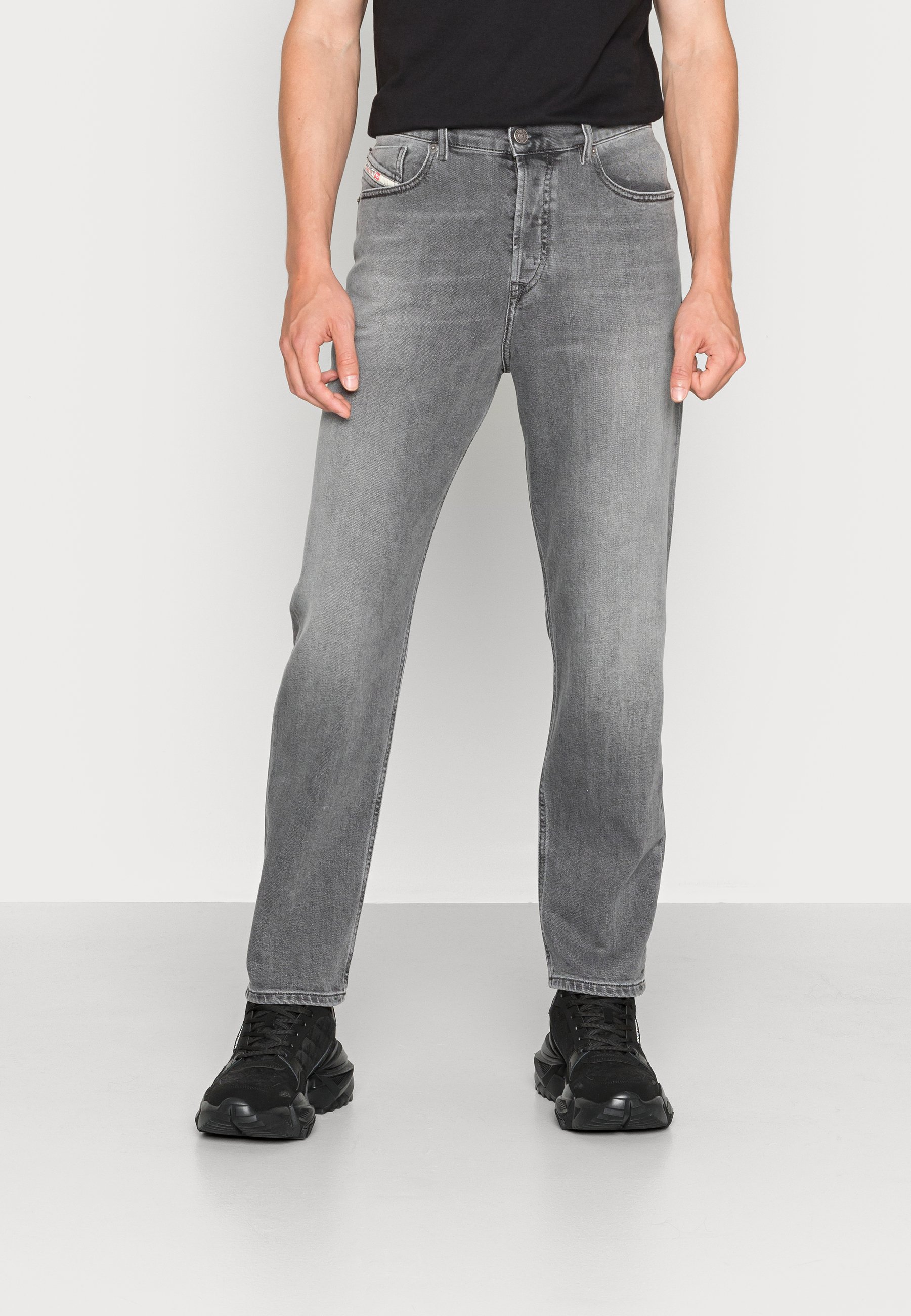 Diesel 2005 D-FINING - Jeans Tapered Fit - 09d50 02/grey