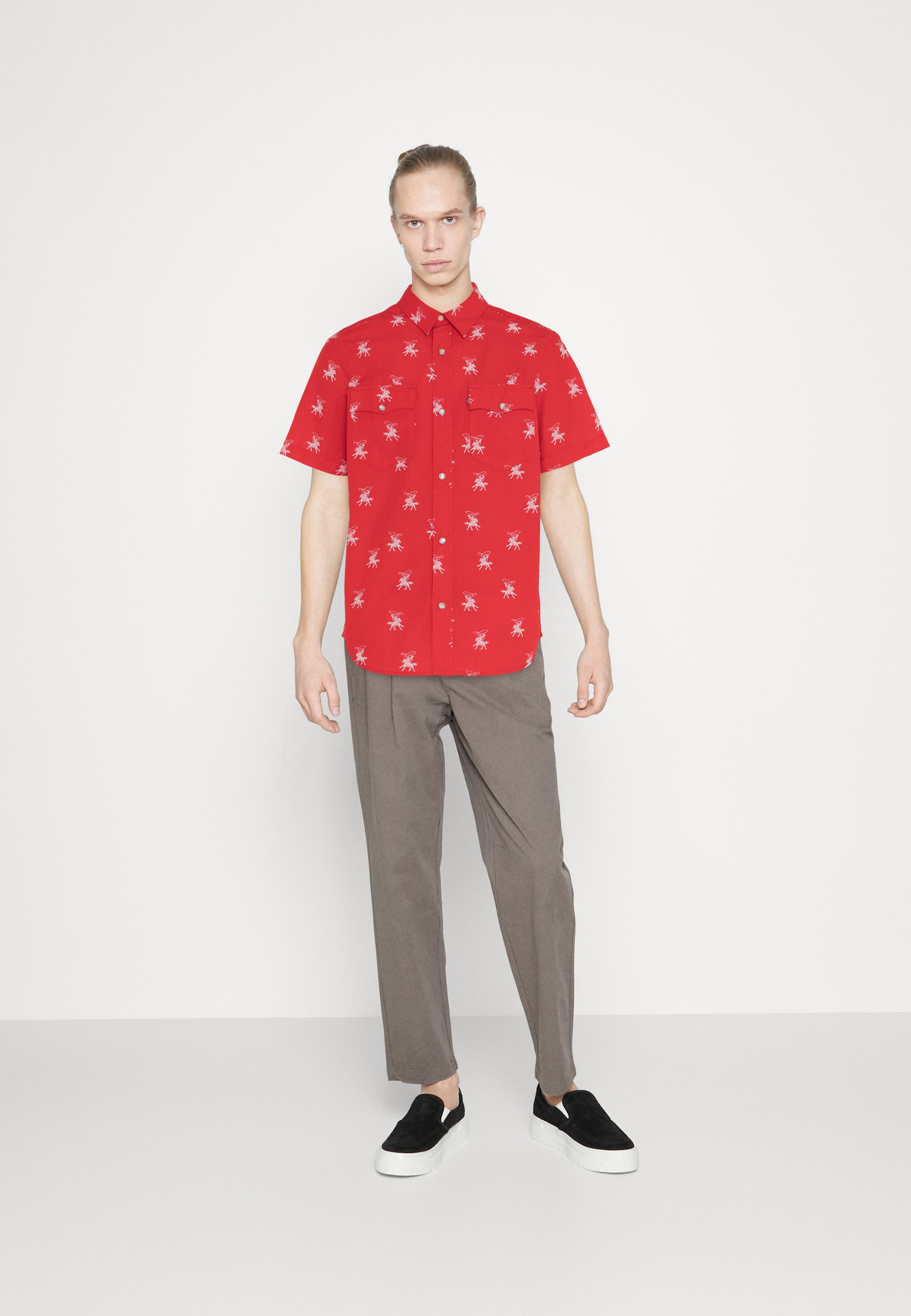 Levi's® RELAXED FIT WESTERN - Shirt - red