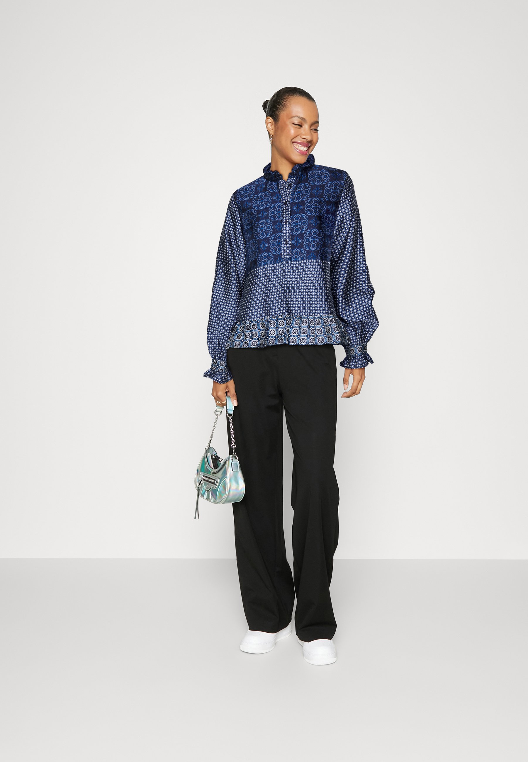Vero Moda VMLEVI NEW MIDI - Blouse - snow white /dark blue/blue