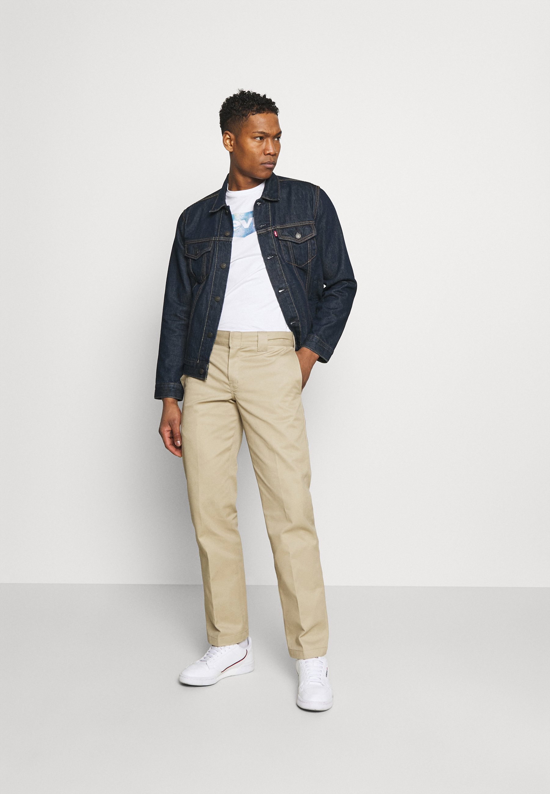 Levi's® THE TRUCKER JACKET - Denim jacket - med indigo/dark-blue denim