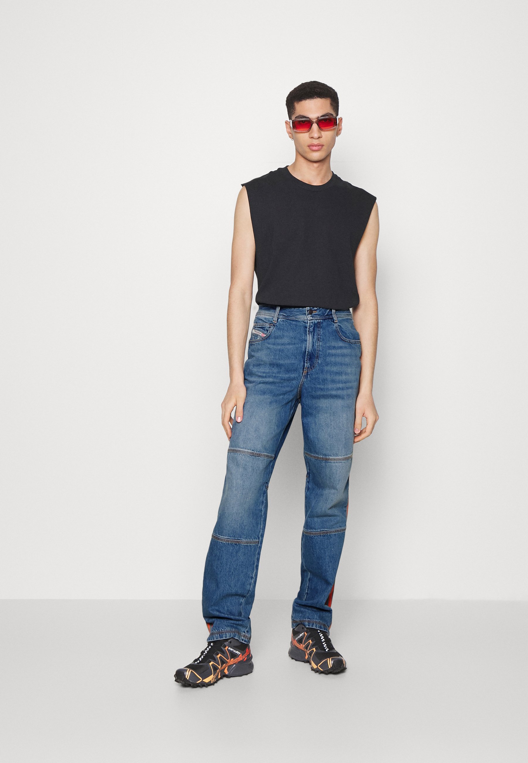 Diesel D-ARBUS - Relaxed fit jeans - 0eiaw 02/blue denim
