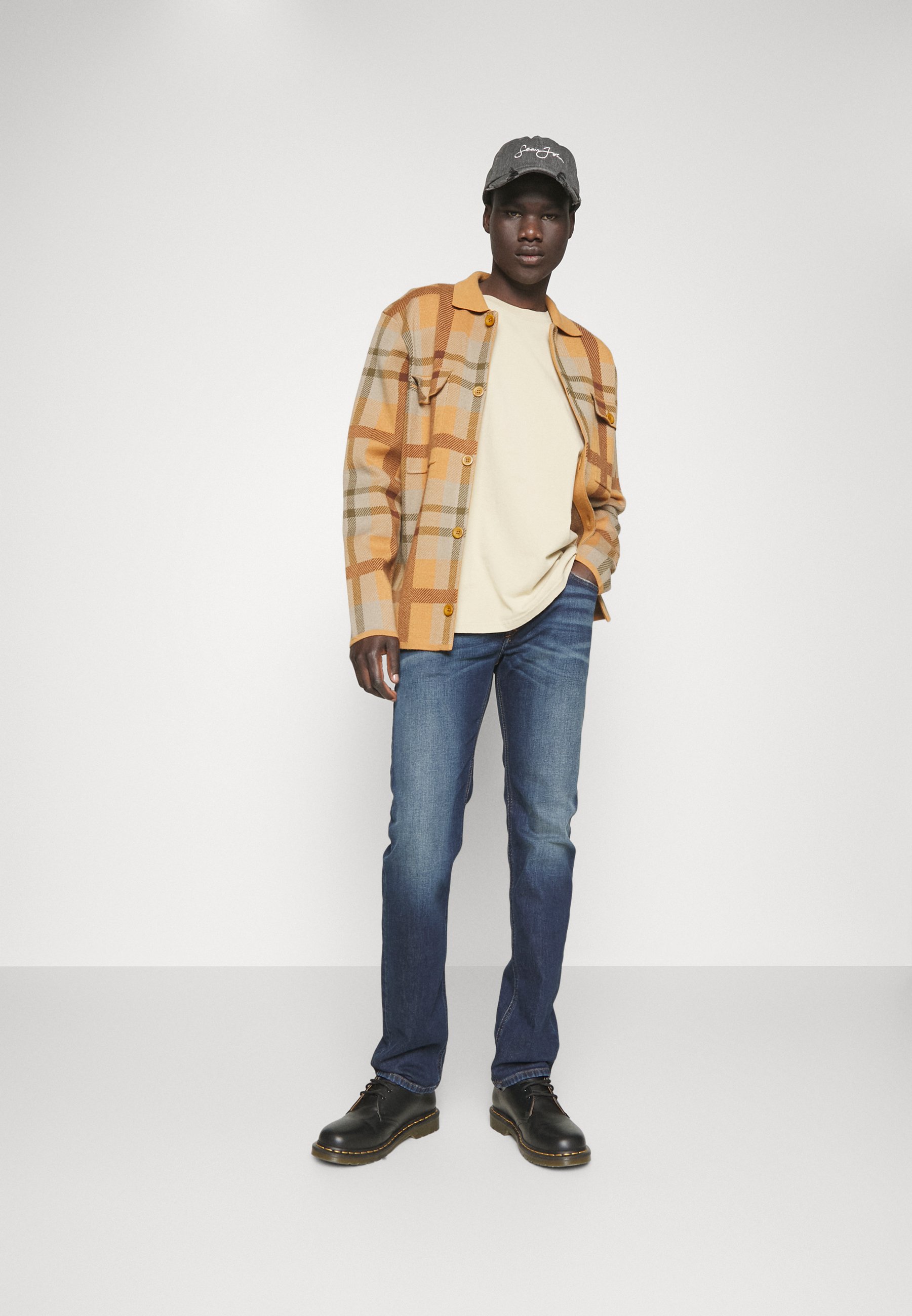 Diesel SAFADO-X - Straight leg jeans - dark/blue denim/dark-blue denim