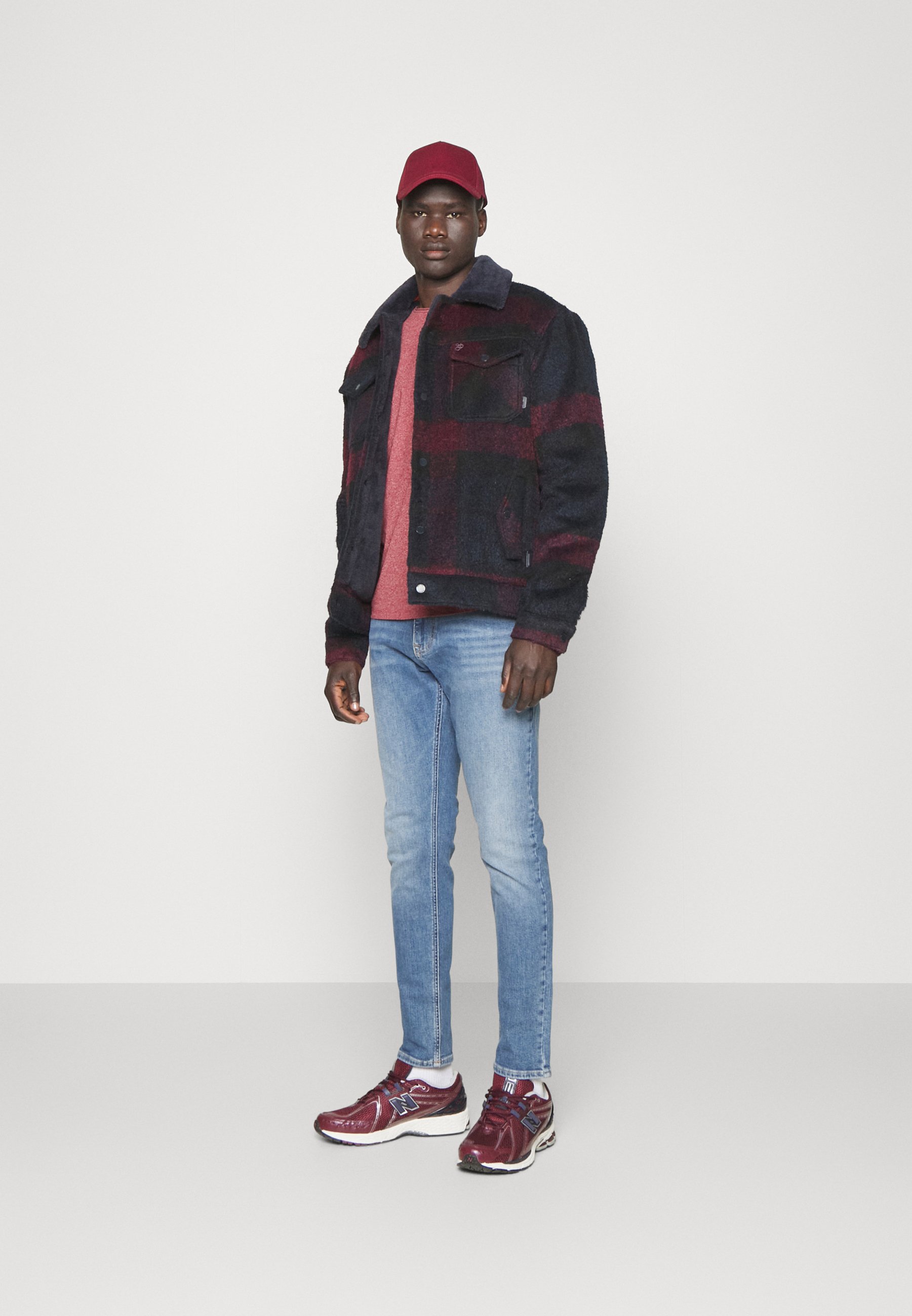 Scotch & Soda TRUCKER JACKET WITH COLLAR - Light jacket - bordeaux