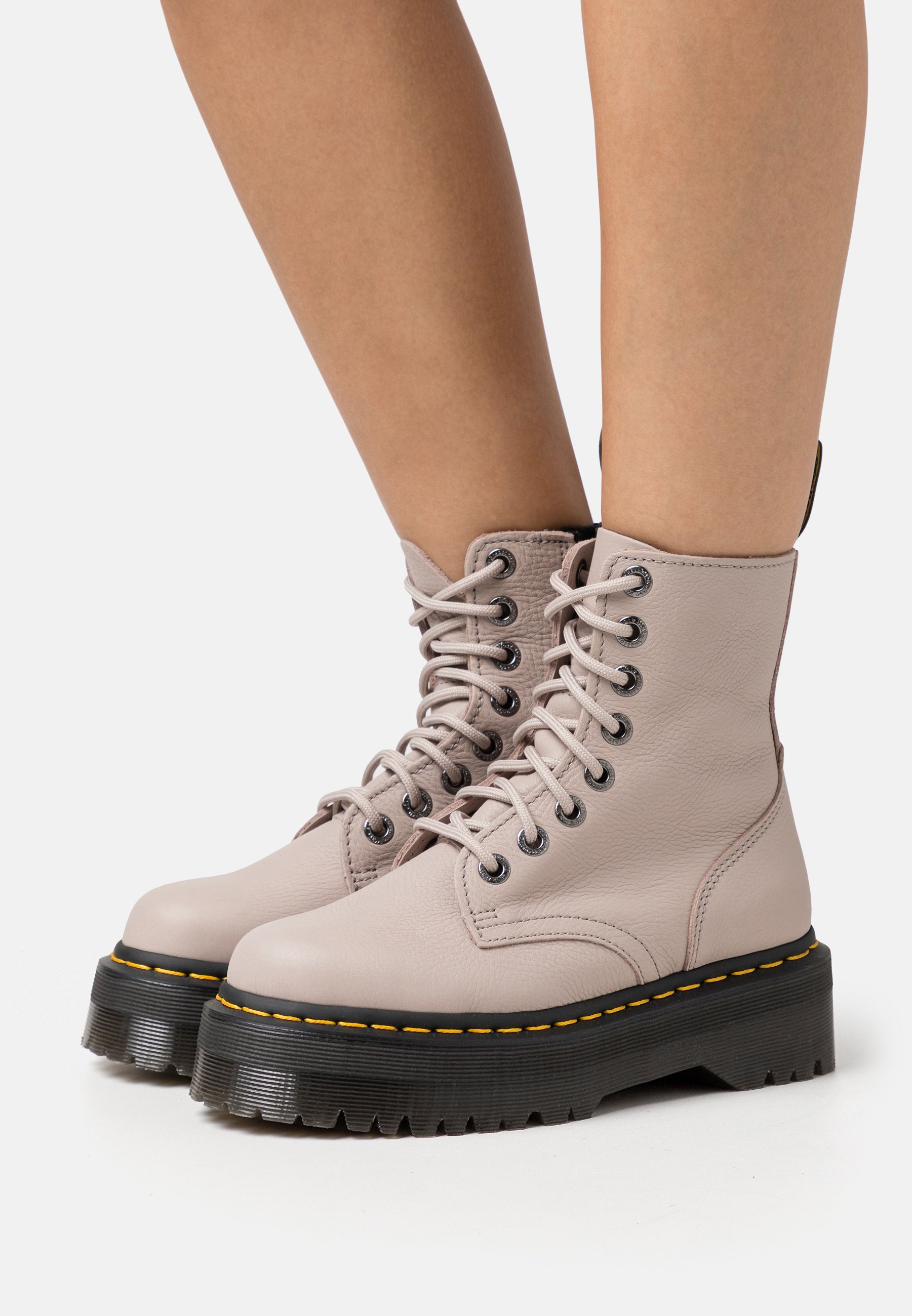 Dr. Martens JADON - Lace-up ankle boots - vintage taupe/taupe