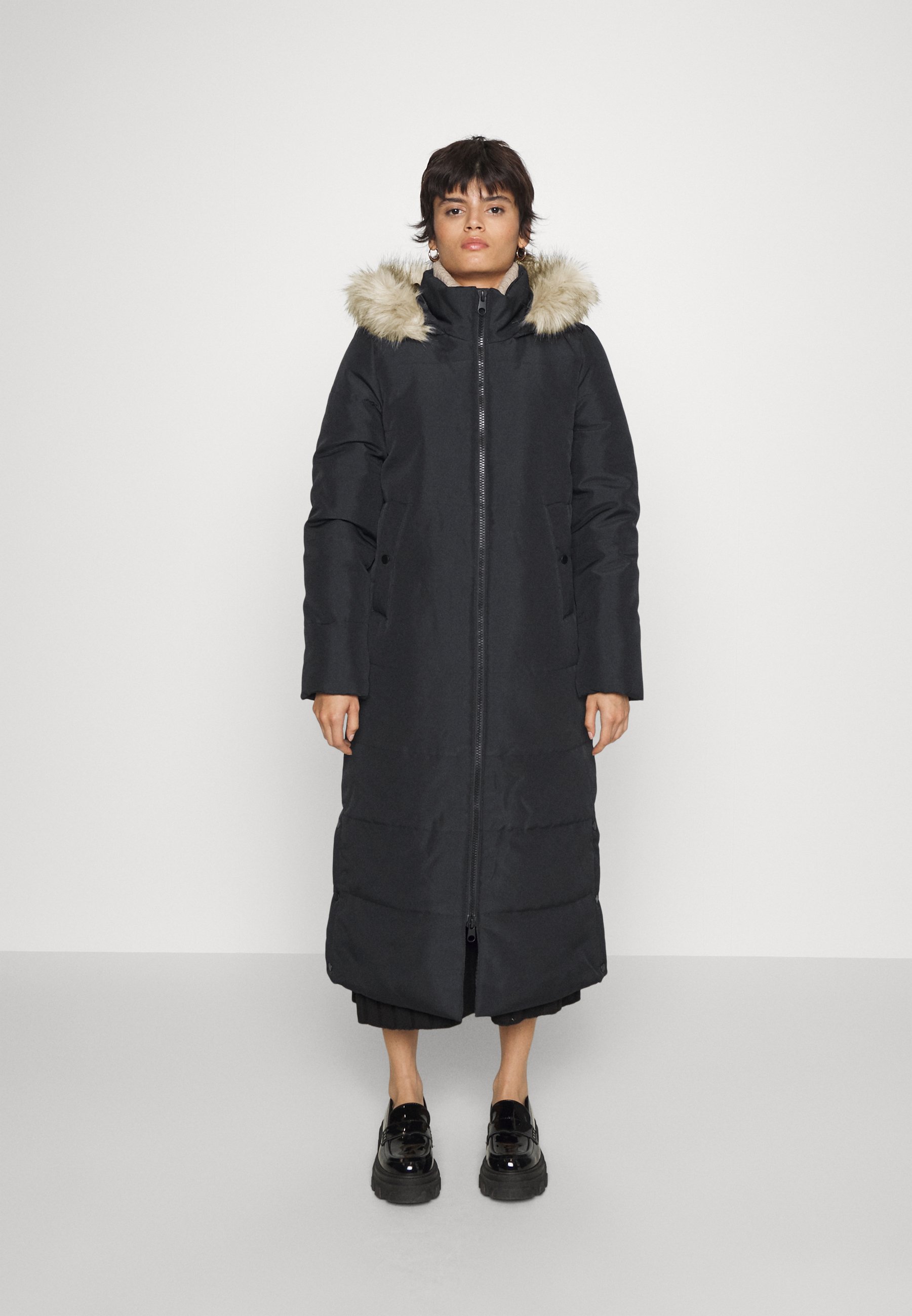 Vero Moda VMADDISON LONG COAT - Winter coat - black