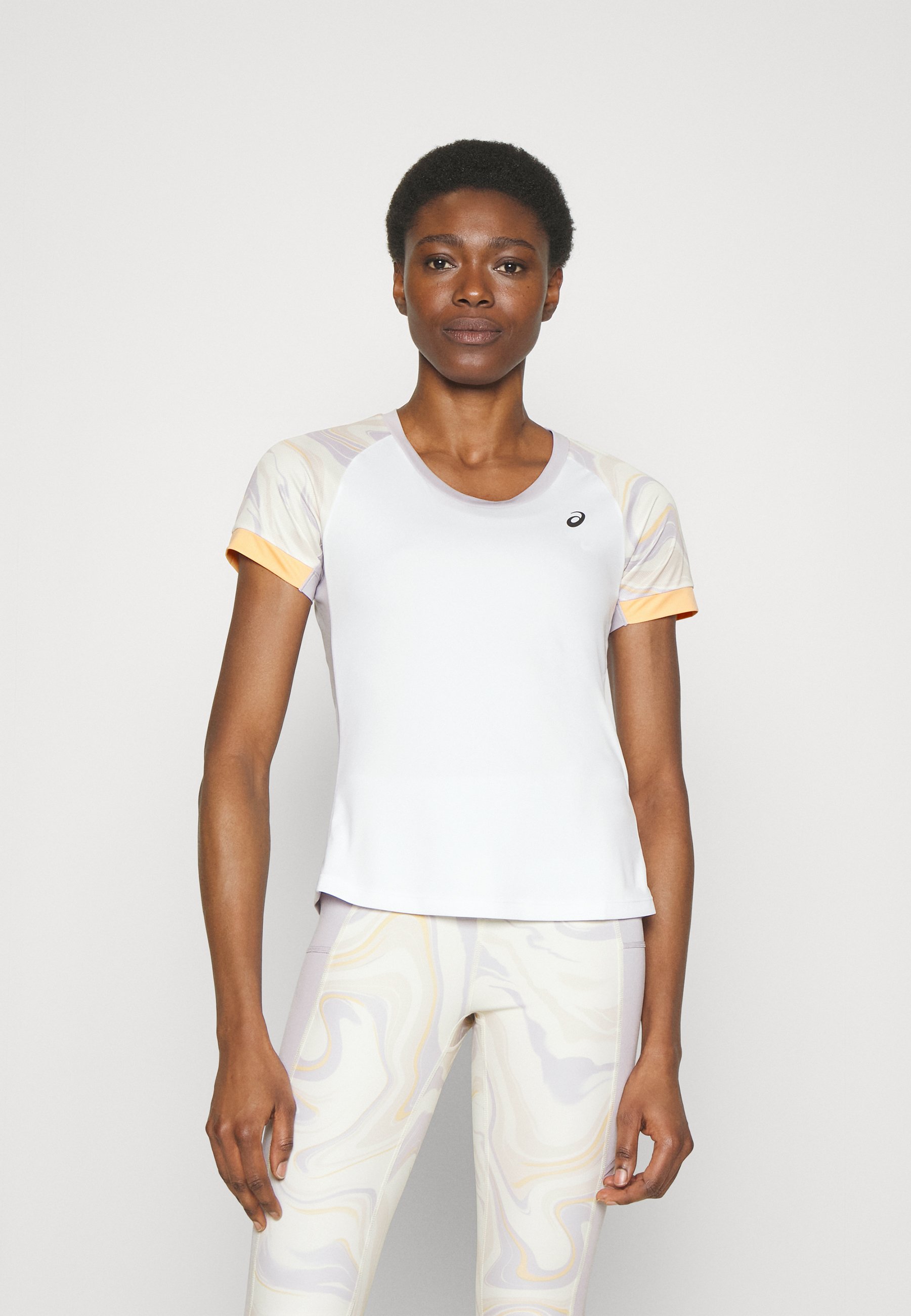 ASICS WOMEN COURT - Print T-shirt - dusk violet/brilliant white/lilac