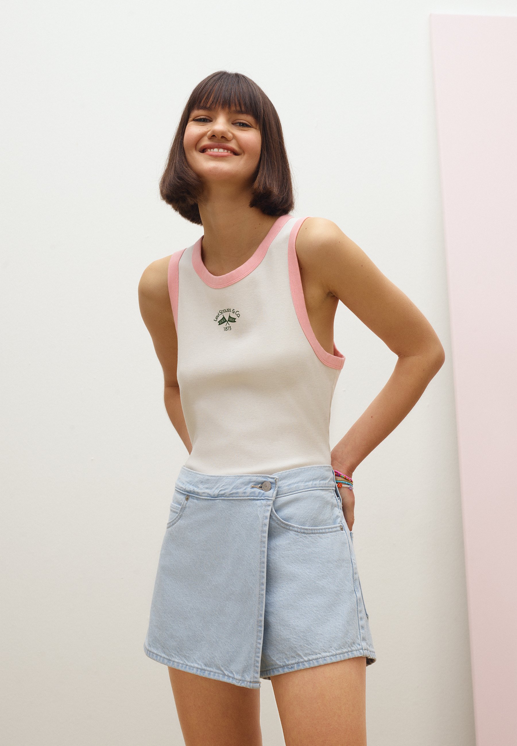 Levi's® GRAPHIC OLIVIA TANK - Top - white