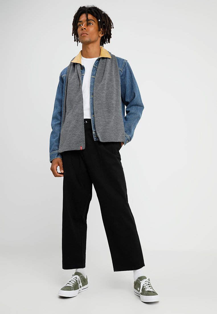 Levi's® LIMIT  - Scarf - regular grey/grey