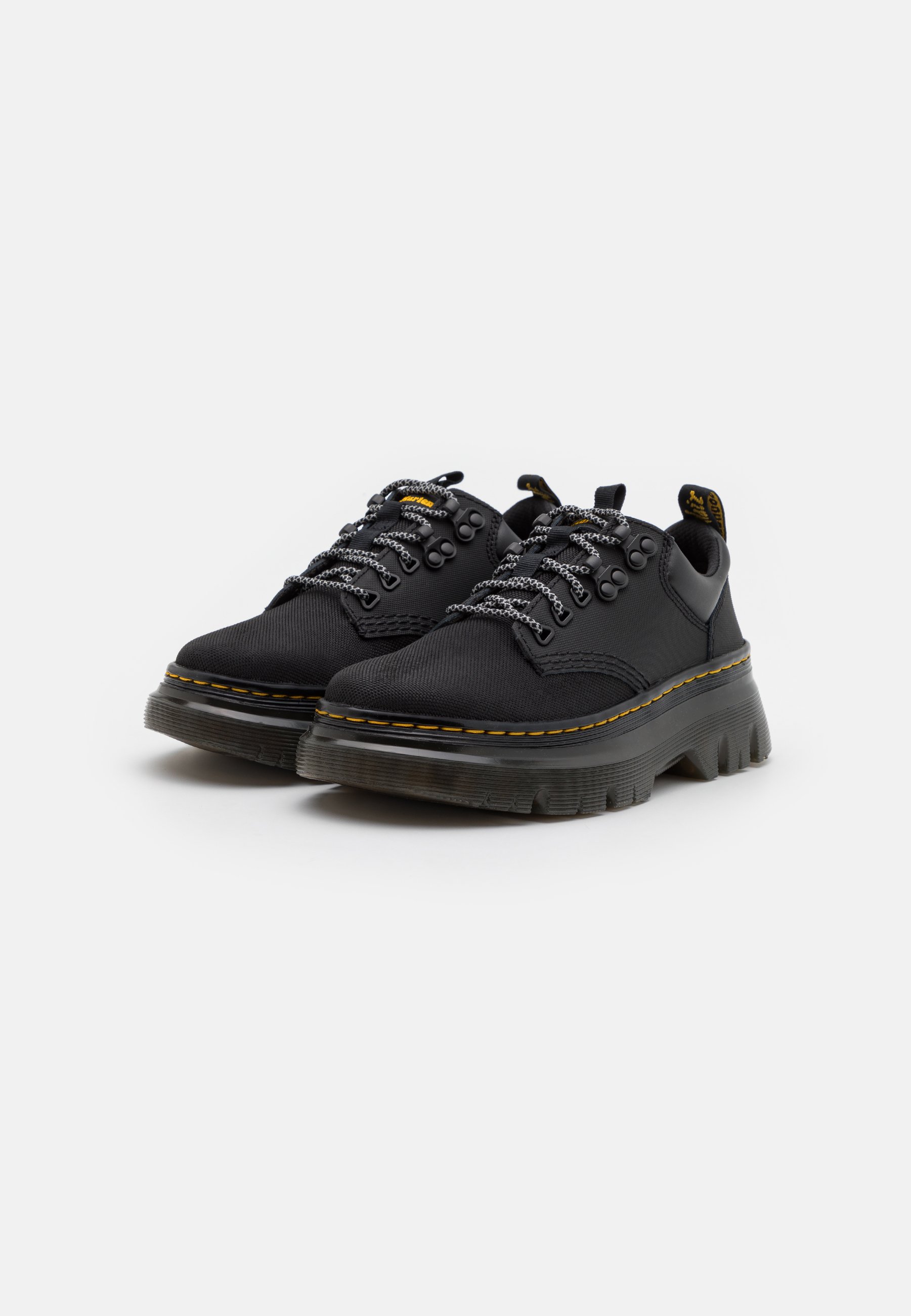 Dr. Martens TARIK UNISEX - Casual lace-ups - black