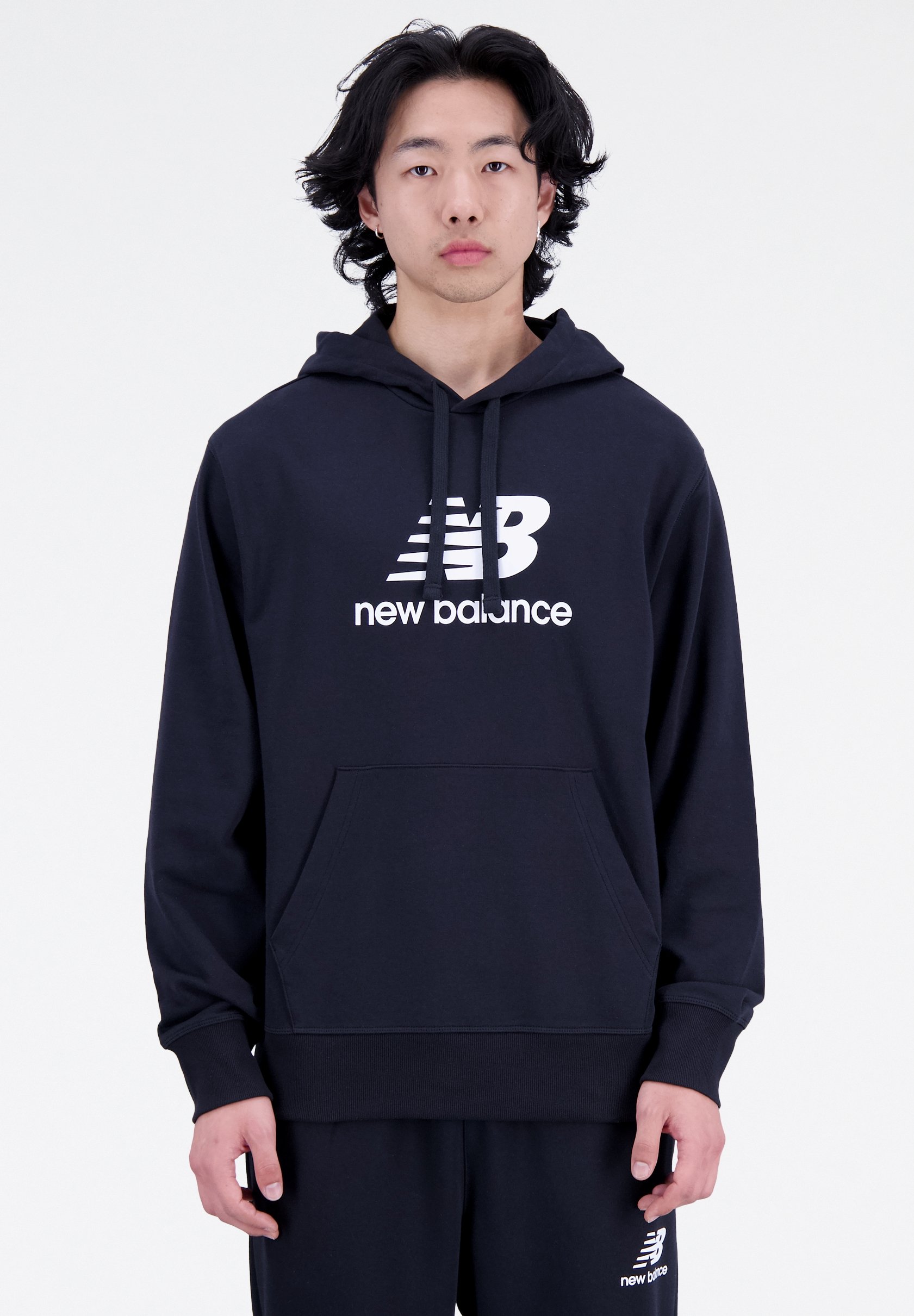NB ESSENTIALS STACKED LOGO HOODIE - Hoodie - black