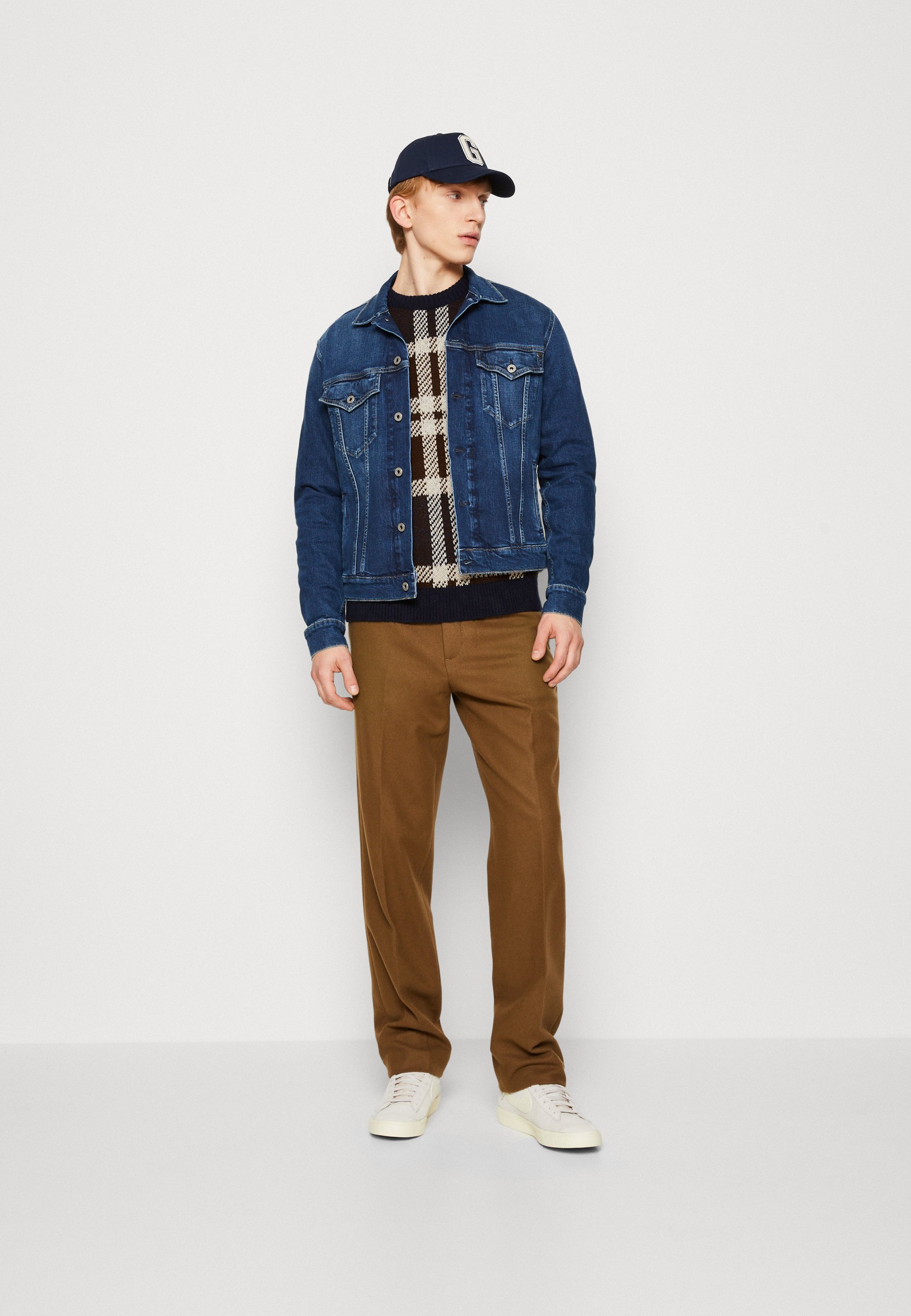 Jack &Jones JORAZIZ CREW NECK - Jumper - seal brown/brown