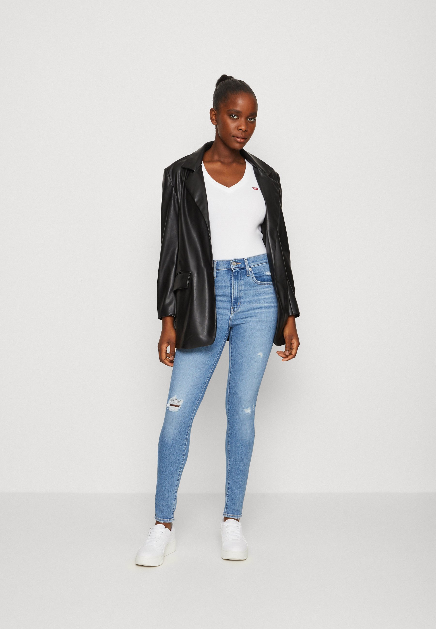 Levi's® V NECK BABY TEE - Long sleeved top - white