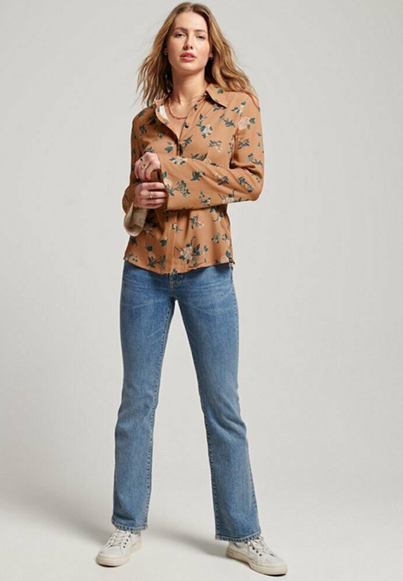 Superdry STUDIOS SEVENTIES - Button-down blouse - fleur tan print/tan
