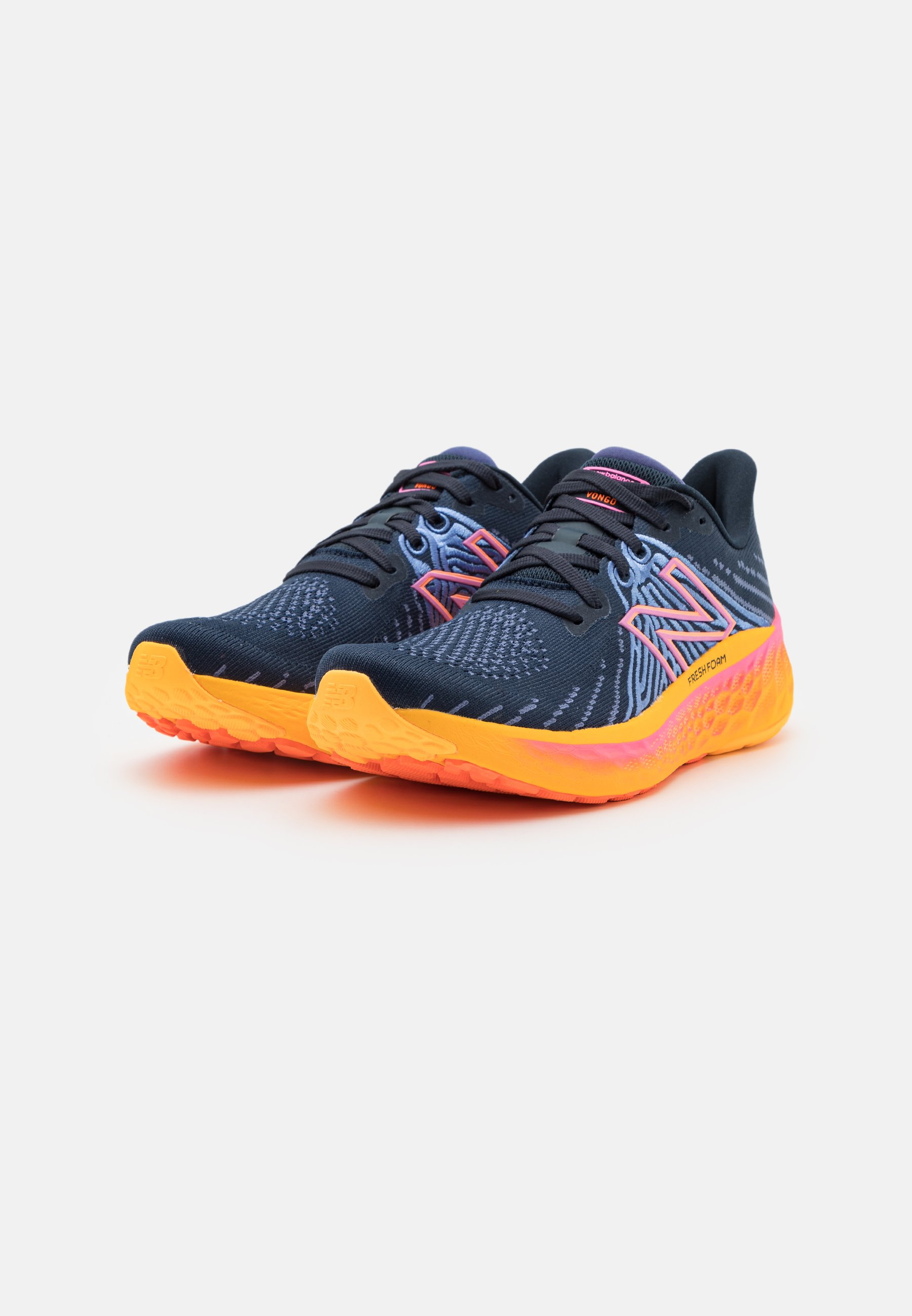 NB FRESH FOAM VONGO V5 - Stabilty running shoes - eclipse/dark blue