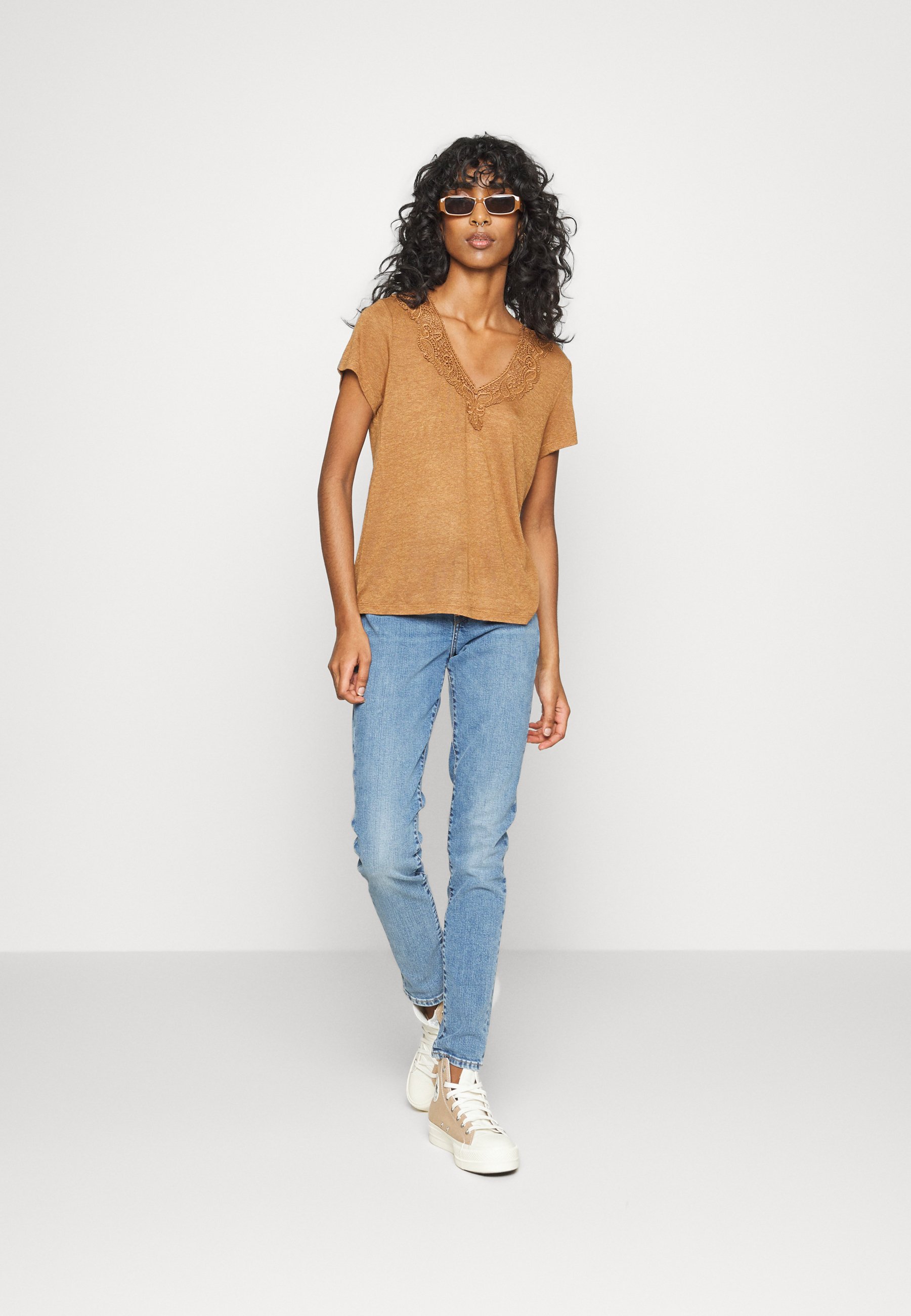 Levi's® 721™ HIGH RISE SKINNY - Jeans Skinny Fit -  medium indigo worn in/stone blue denim