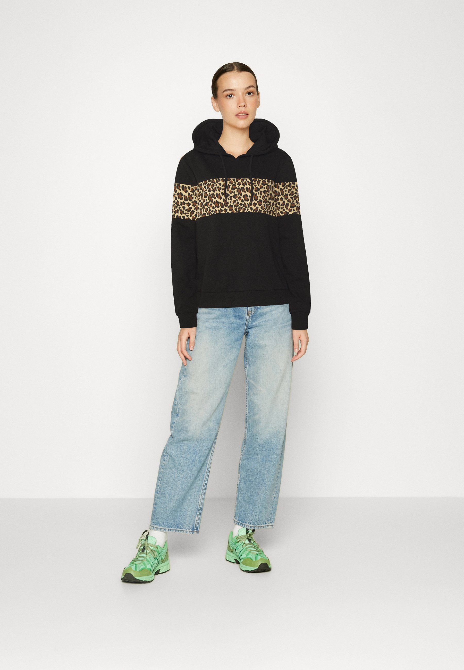 ONLY ONLLINO HOOD - Sweatshirt - black