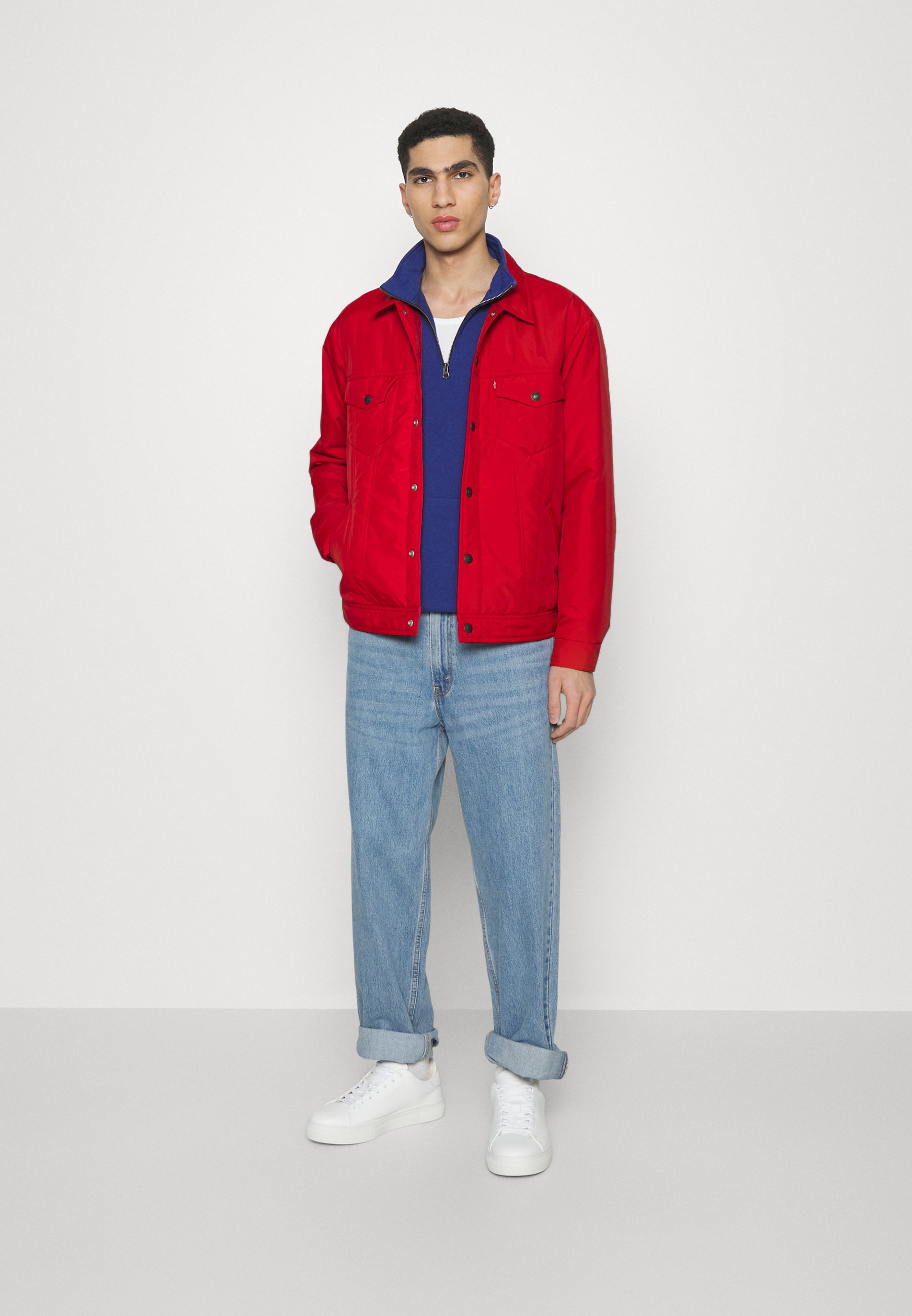 Levi's® RELAXED FIT PADDED TRUCK - Light jacket - rhythmic red/red