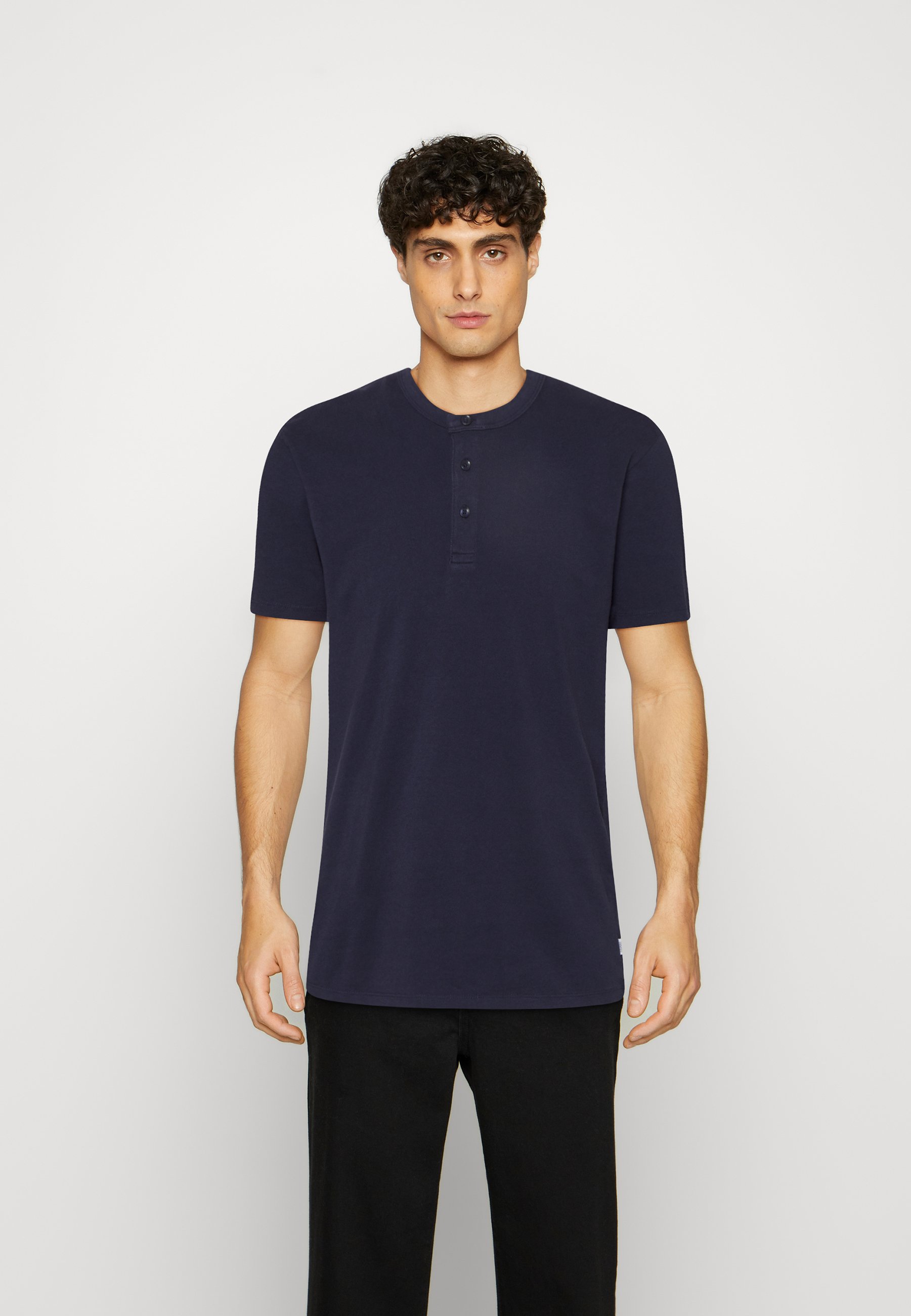 Esprit NEBU - Basic T-shirt - navy/dark blue