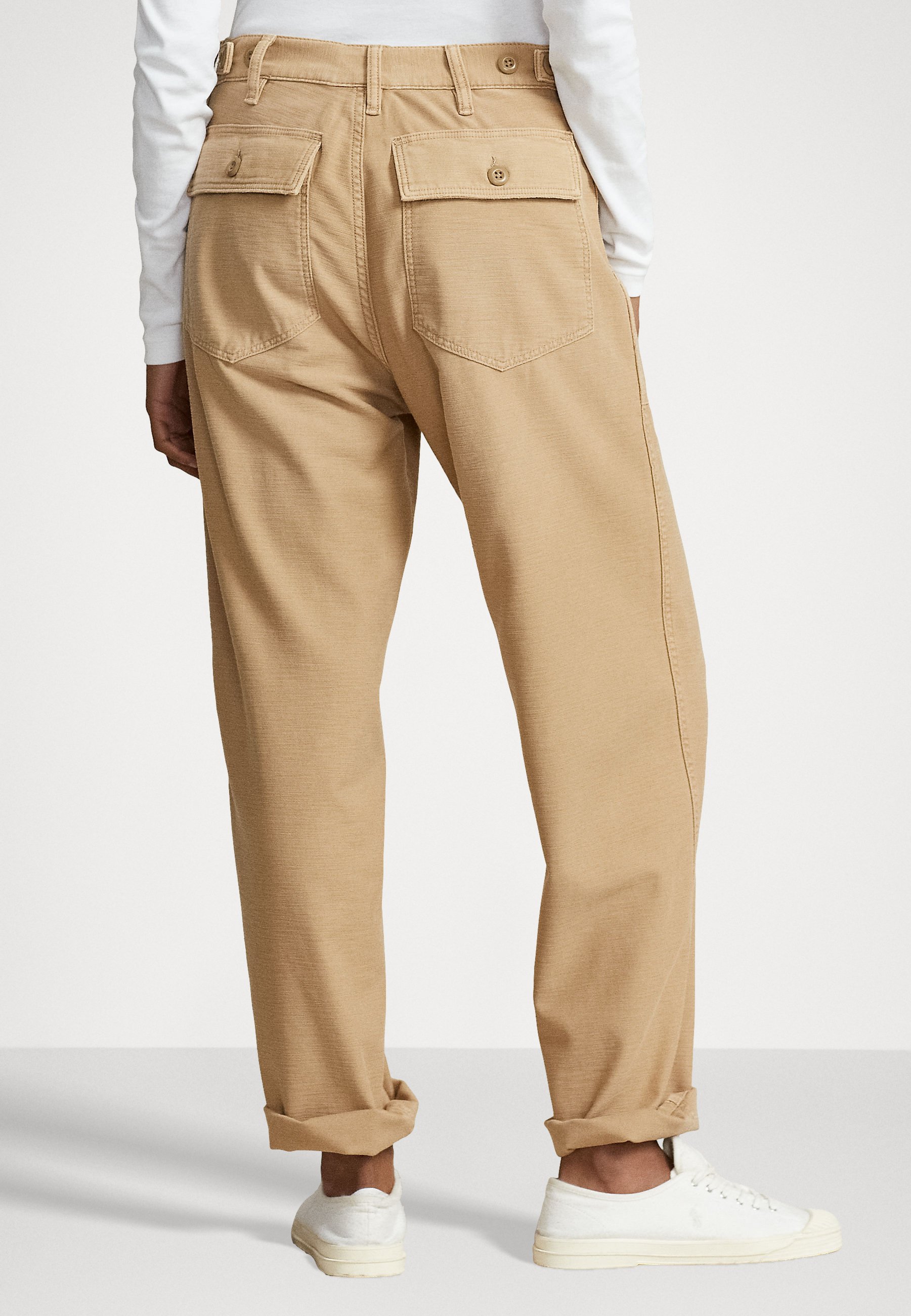 Polo Ralph Lauren FLAT FRONT - Trousers - khaki/beige