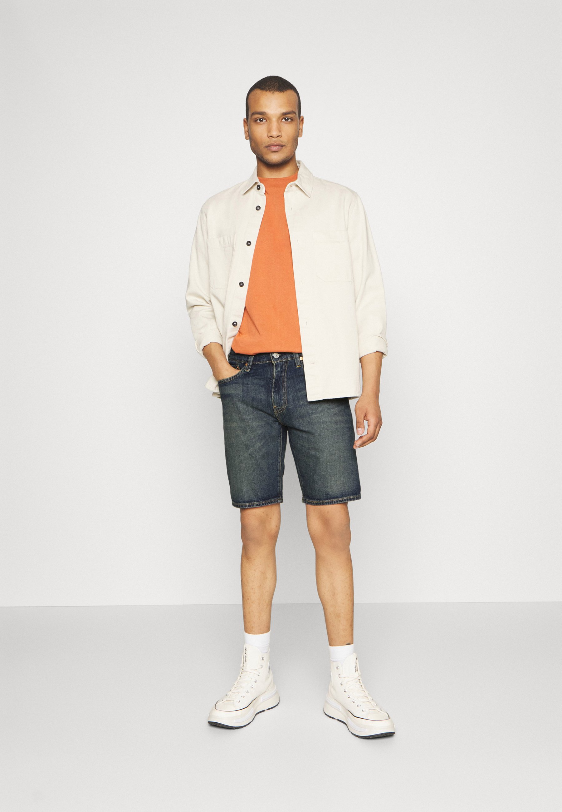 Levi's® 405 STANDARD - Denim shorts - dark blue denim/blue/dark-blue denim