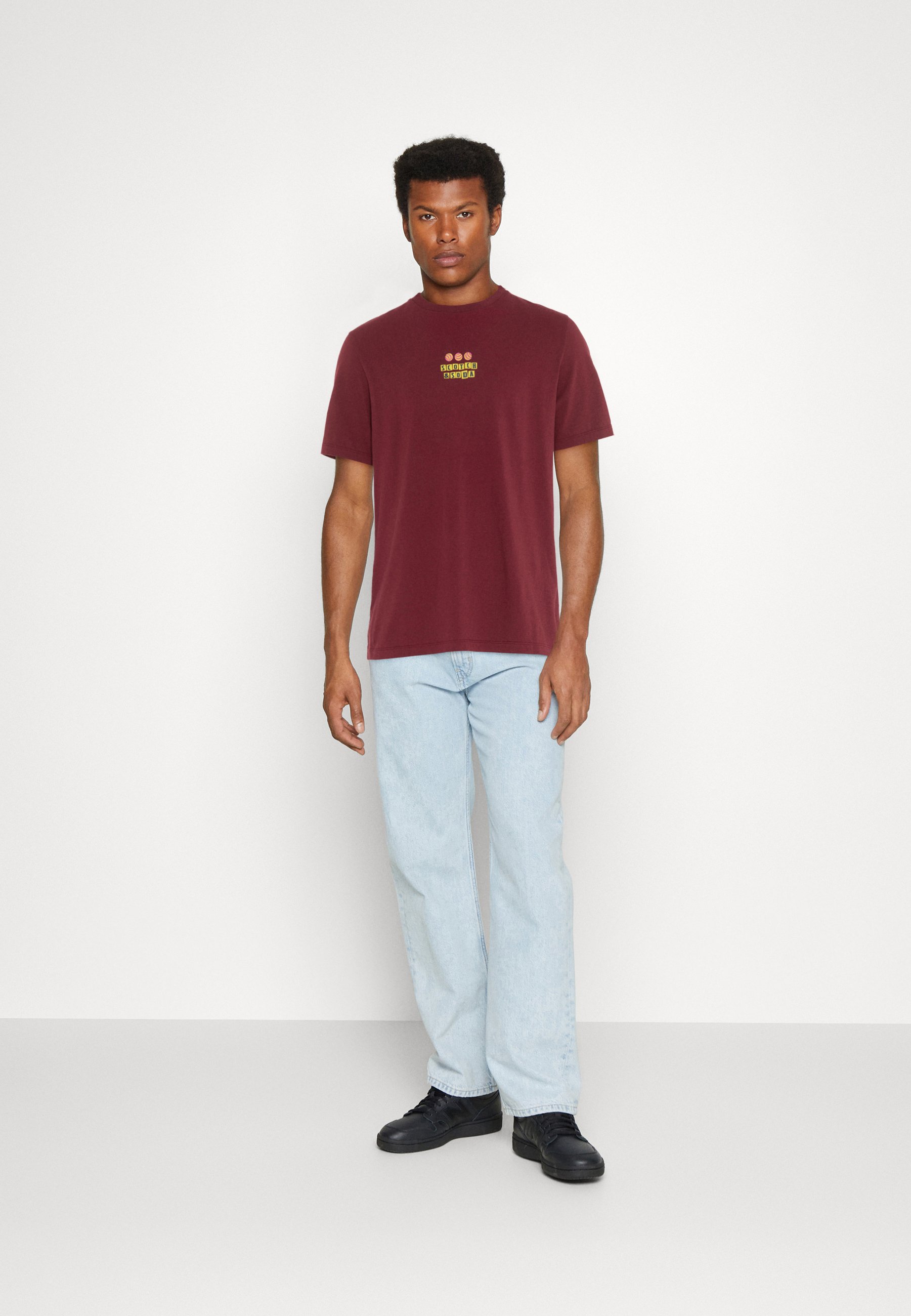 Scotch & Soda REGULAR FIT ARTWORK - Print T-shirt - jam/dark purple