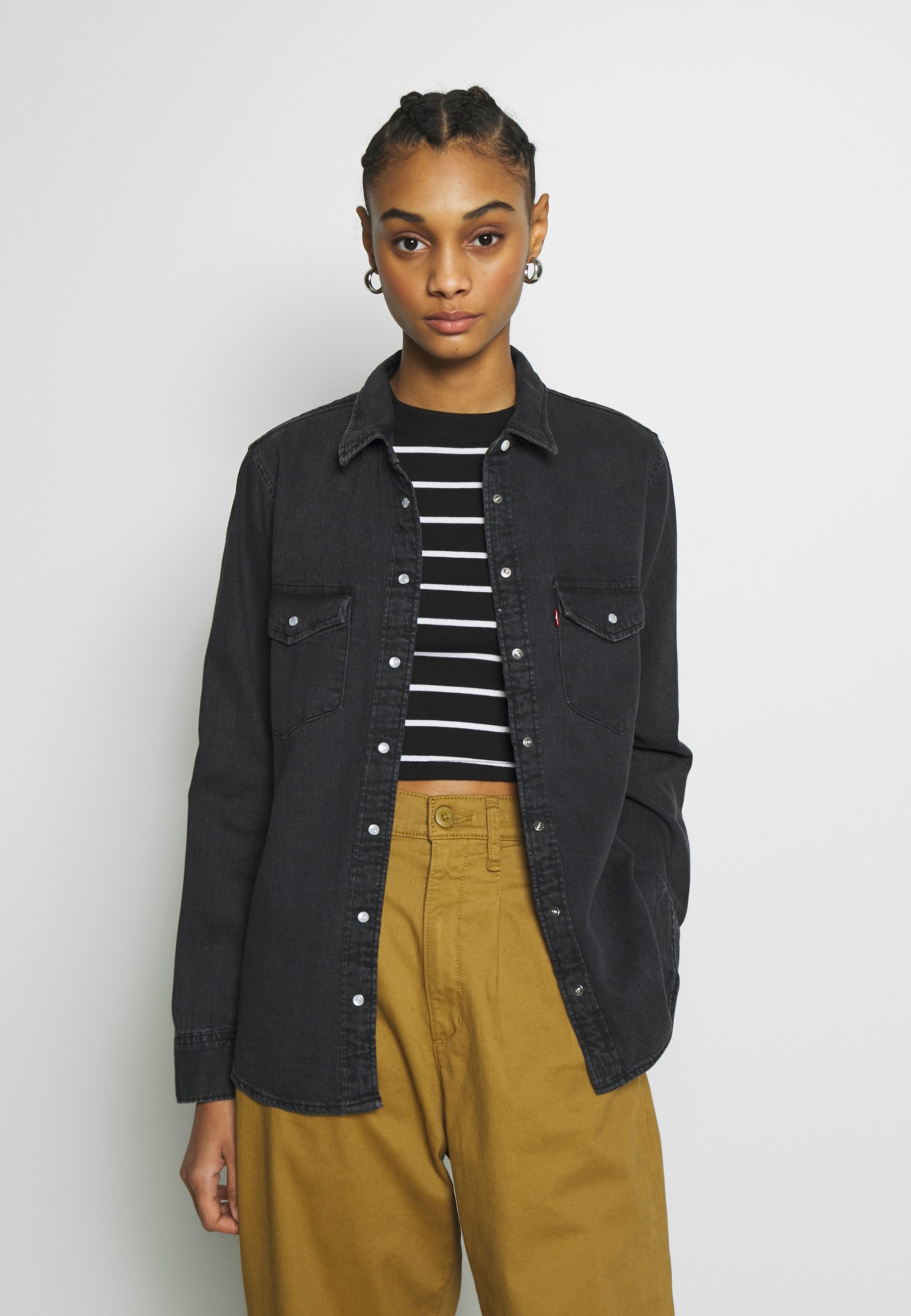 Levi's® ESSENTIAL WESTERN - Button-down blouse - black sheep/black denim