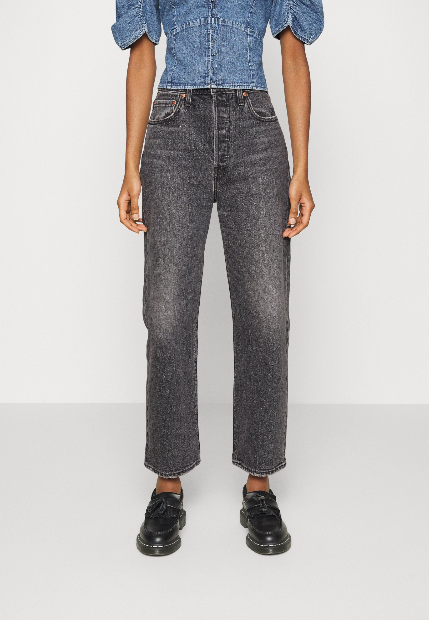 Levi's® RIBCAGE STRAIGHT ANKLE - Straight leg jeans - black/blue denim