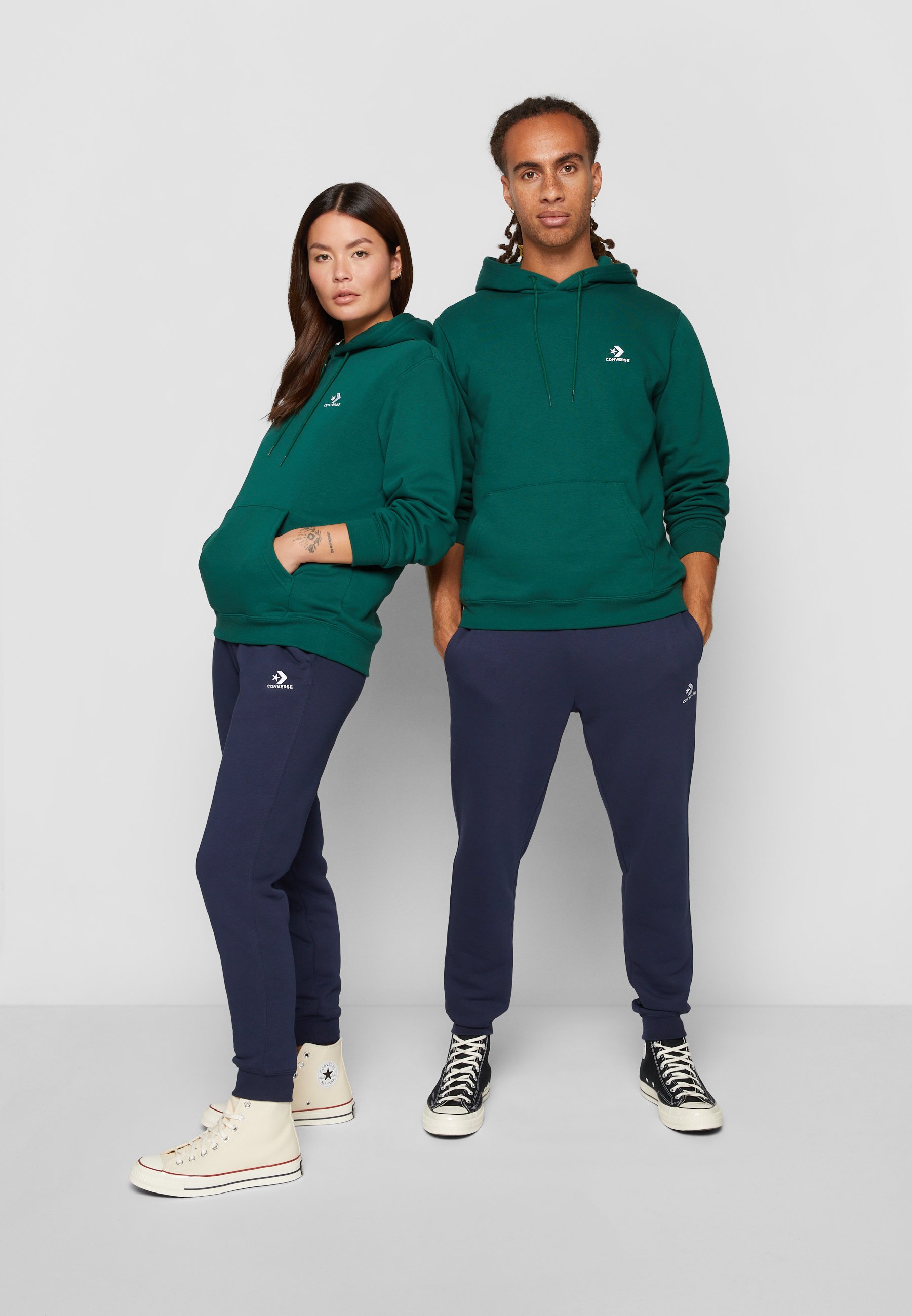 Converse GO TO EMBROIDERED STAR CHEVRON UNISEX - Tracksuit bottoms - obsidian/dark blue