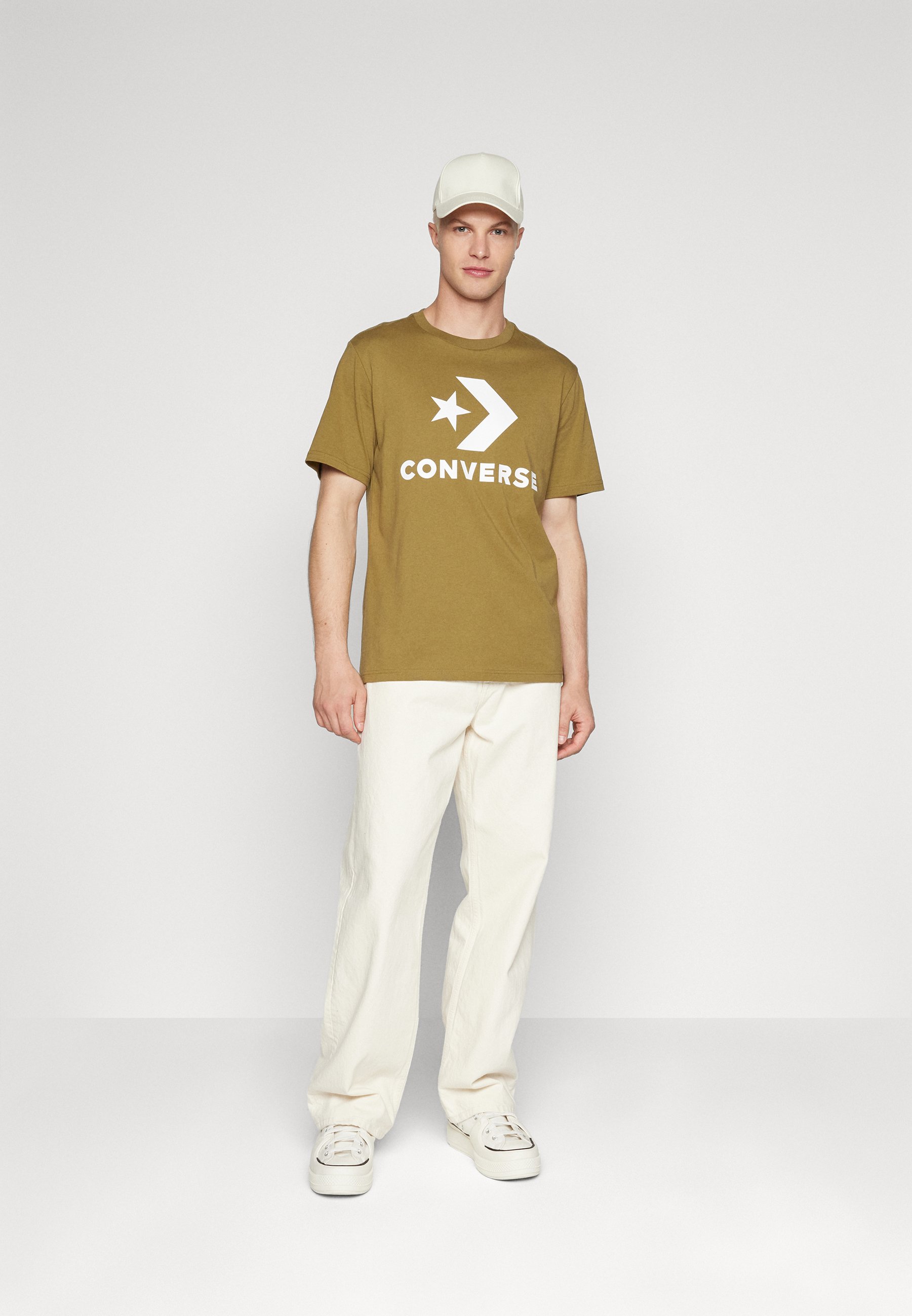 Converse STANDARD FIT TEE UNISEX - Print T-shirt - cosmic turtle/olive