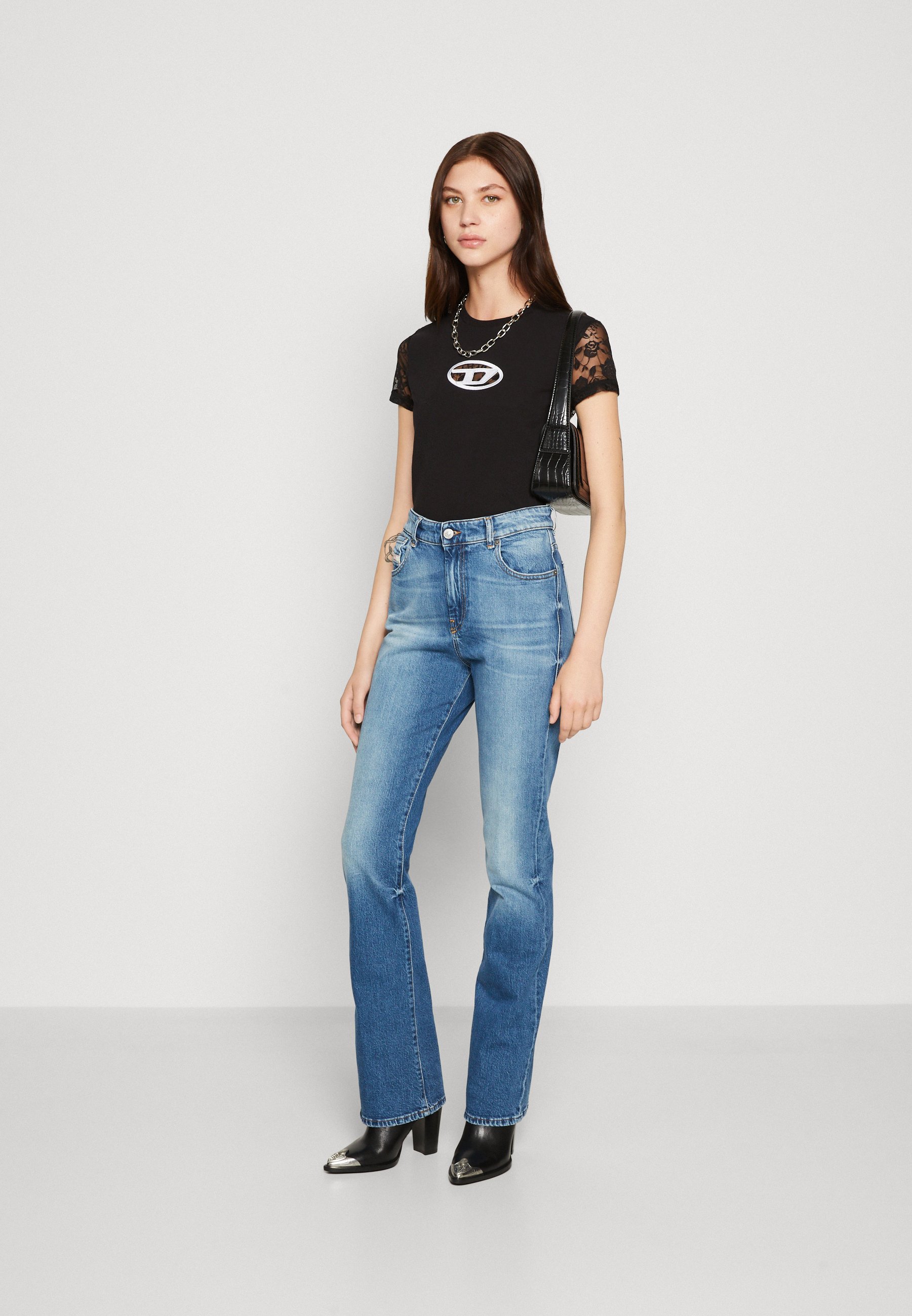 Diesel D-ESCRIPTION - Flared Jeans - medium blue/blue denim