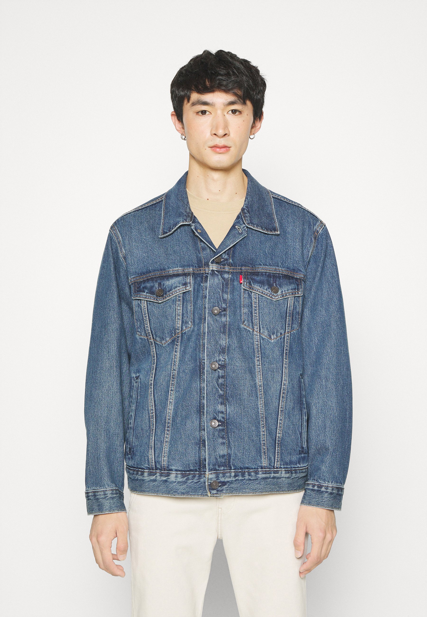 Levi's® NEW RELAXED FIT TRUCKER - Denim jacket - waterfalls/blue denim