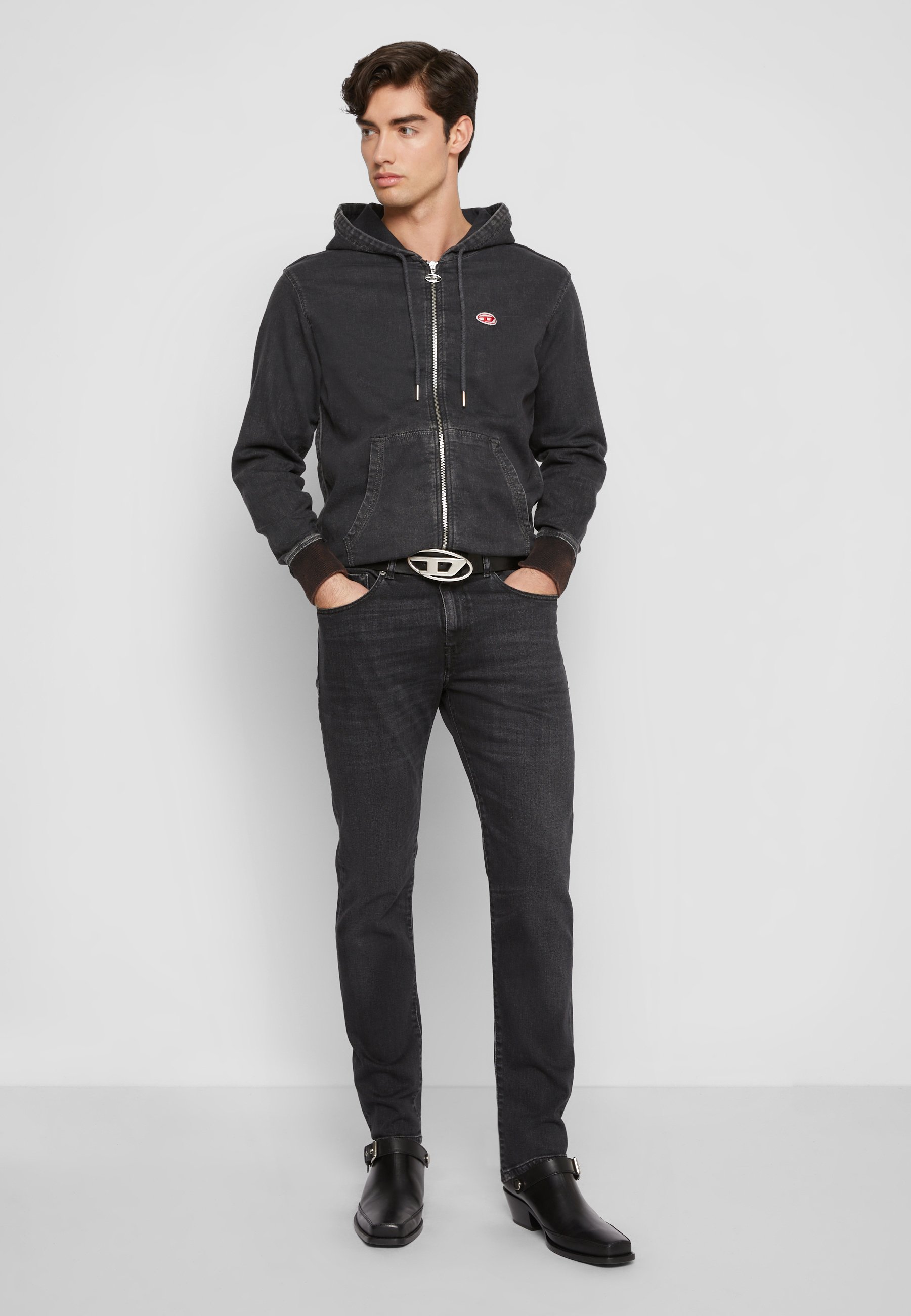 Diesel D-STRUKT - Slim fit jeans - black/dark grey/black denim