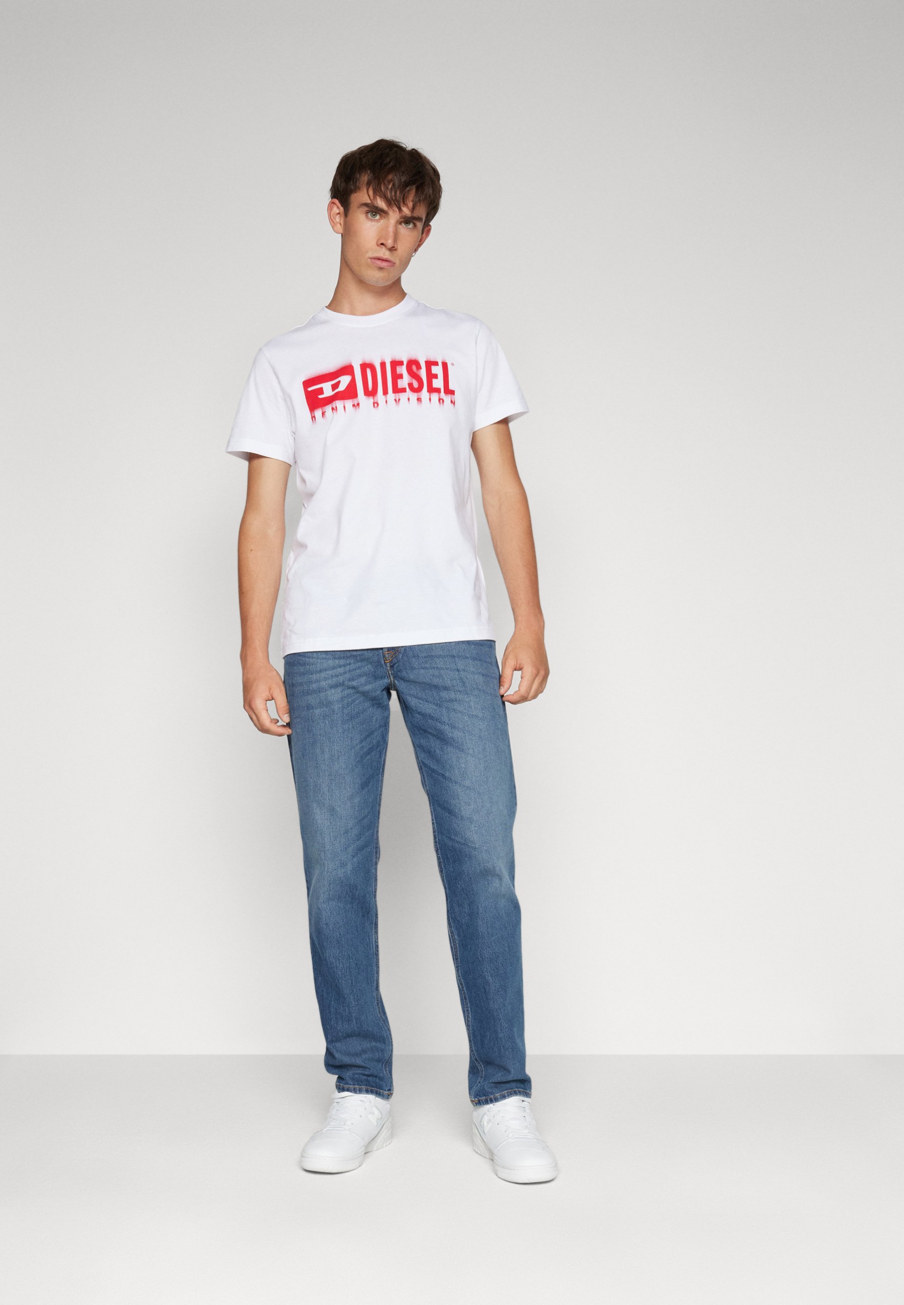 Diesel FINITIVE - Straight leg jeans - 808N/blue denim