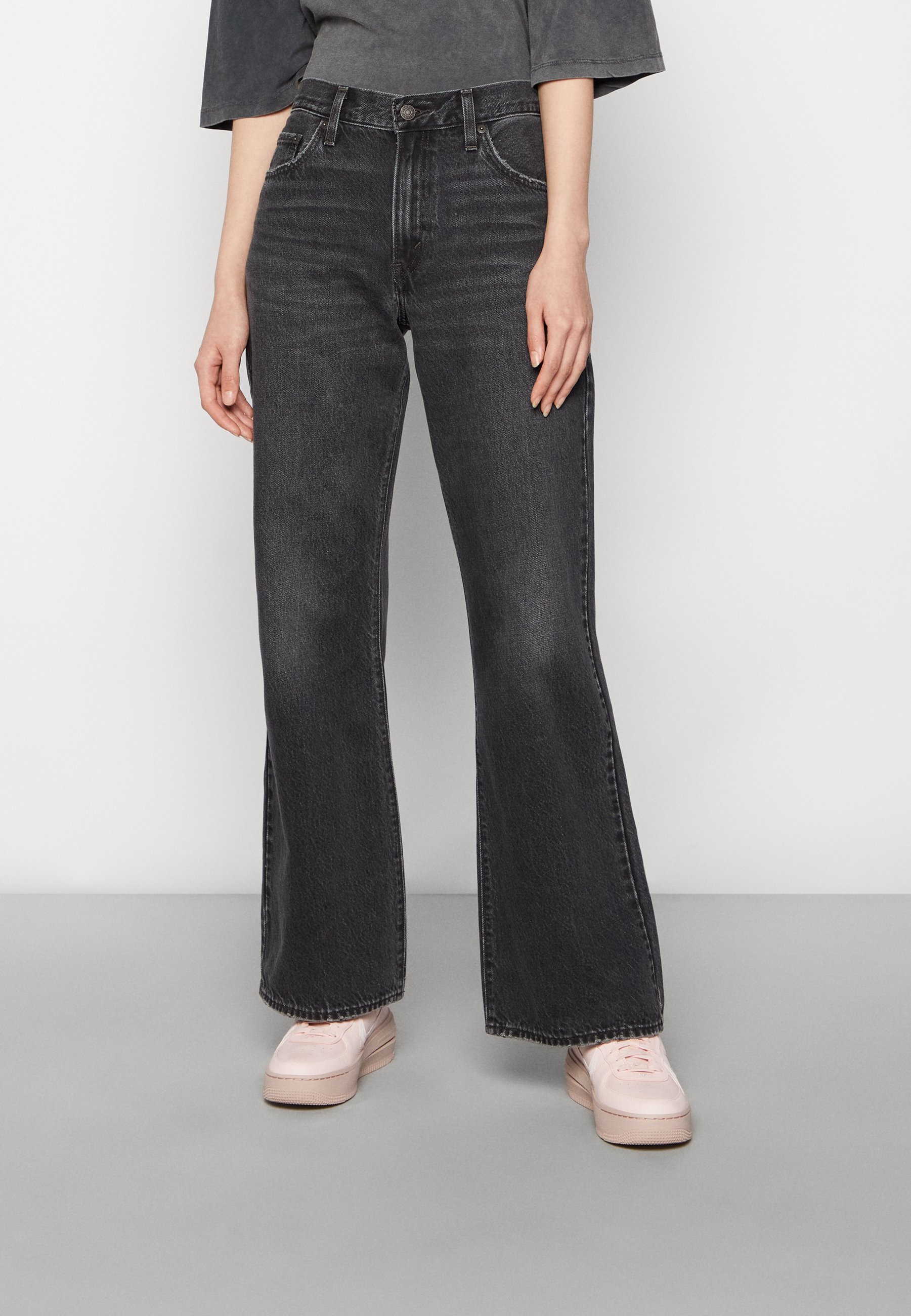 Levi's® BAGGY BOOT - Bootcut jeans - boot barn/black denim