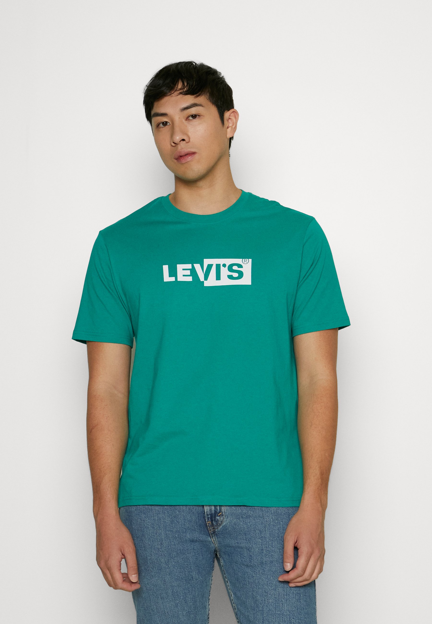 Levi's® RELAXED FIT TEE - Print T-shirt - green