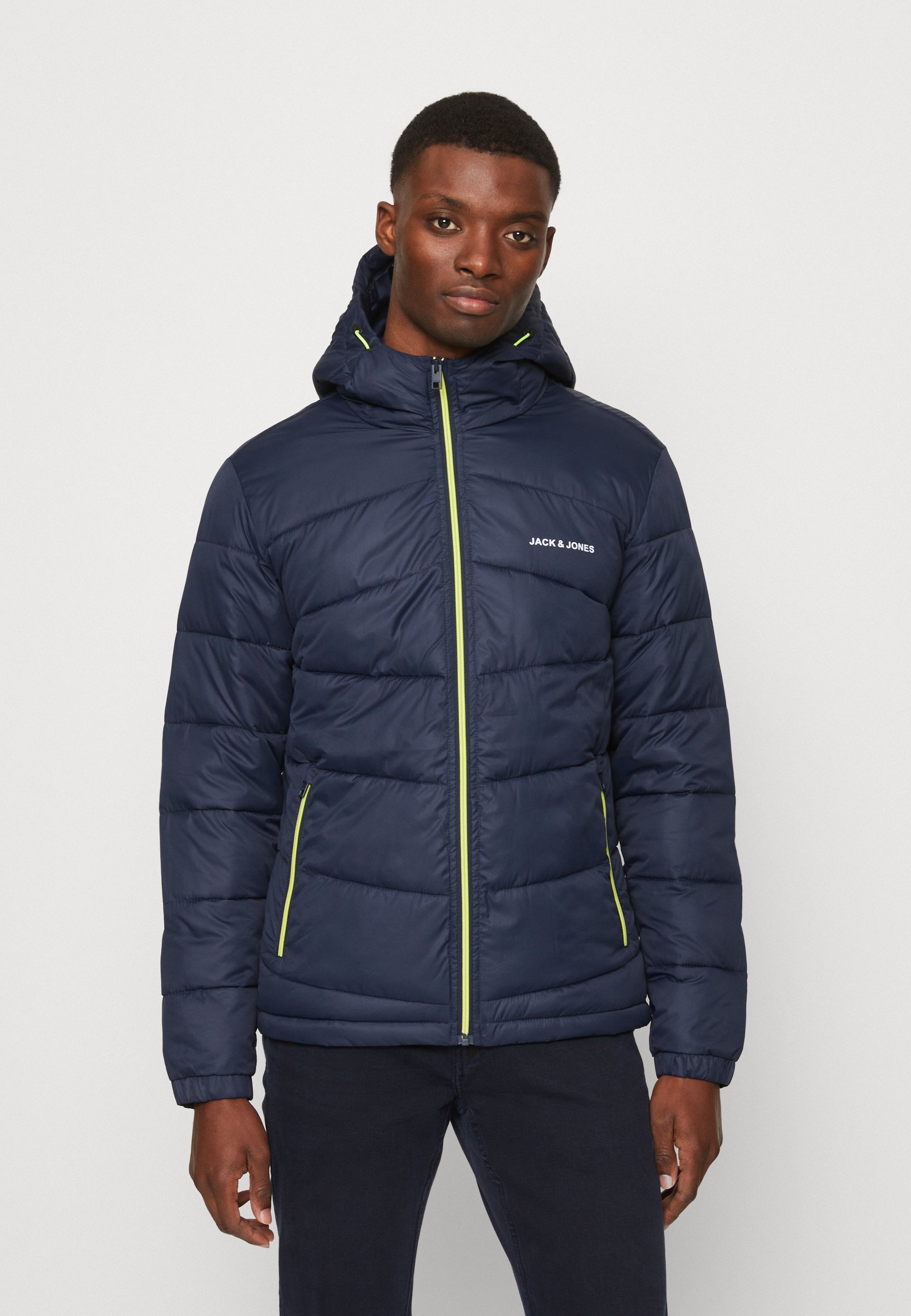 Jack &Jones JJGLOBUS LIGHT PUFFER - Light jacket - navy blazer/dark blue