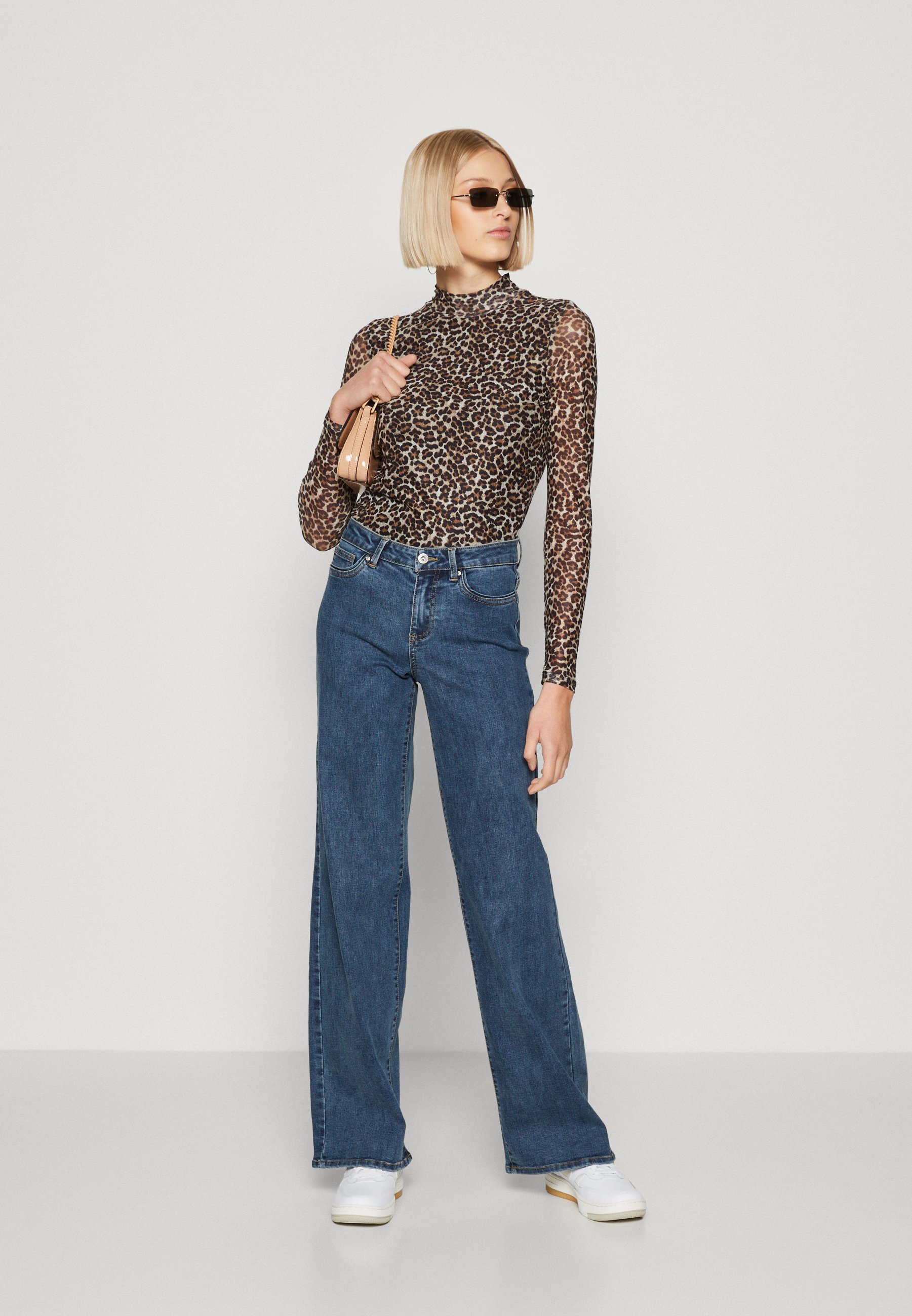 ONLY ONLWAUW WIDE  - Relaxed fit jeans - dark blue denim/dark-blue denim