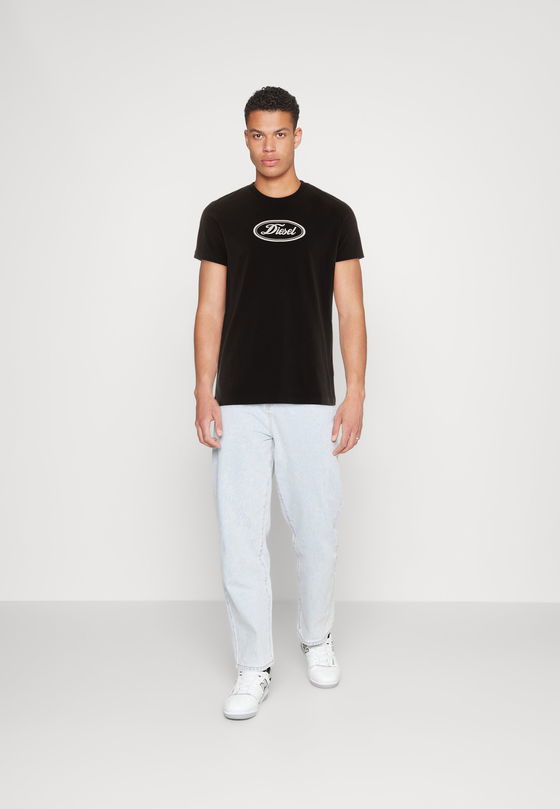 Diesel T-DIEGOR-C14 - Print T-shirt - black