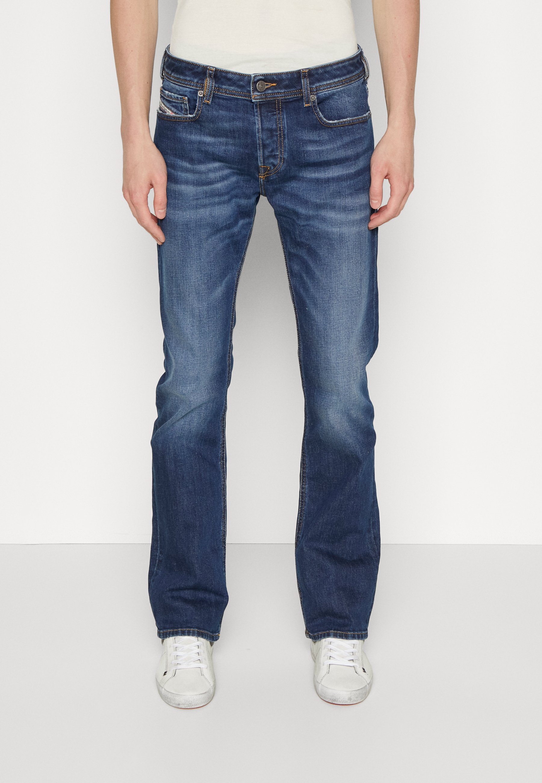 Diesel ZATINY-X - Flared Jeans - r82ay/dark-blue denim