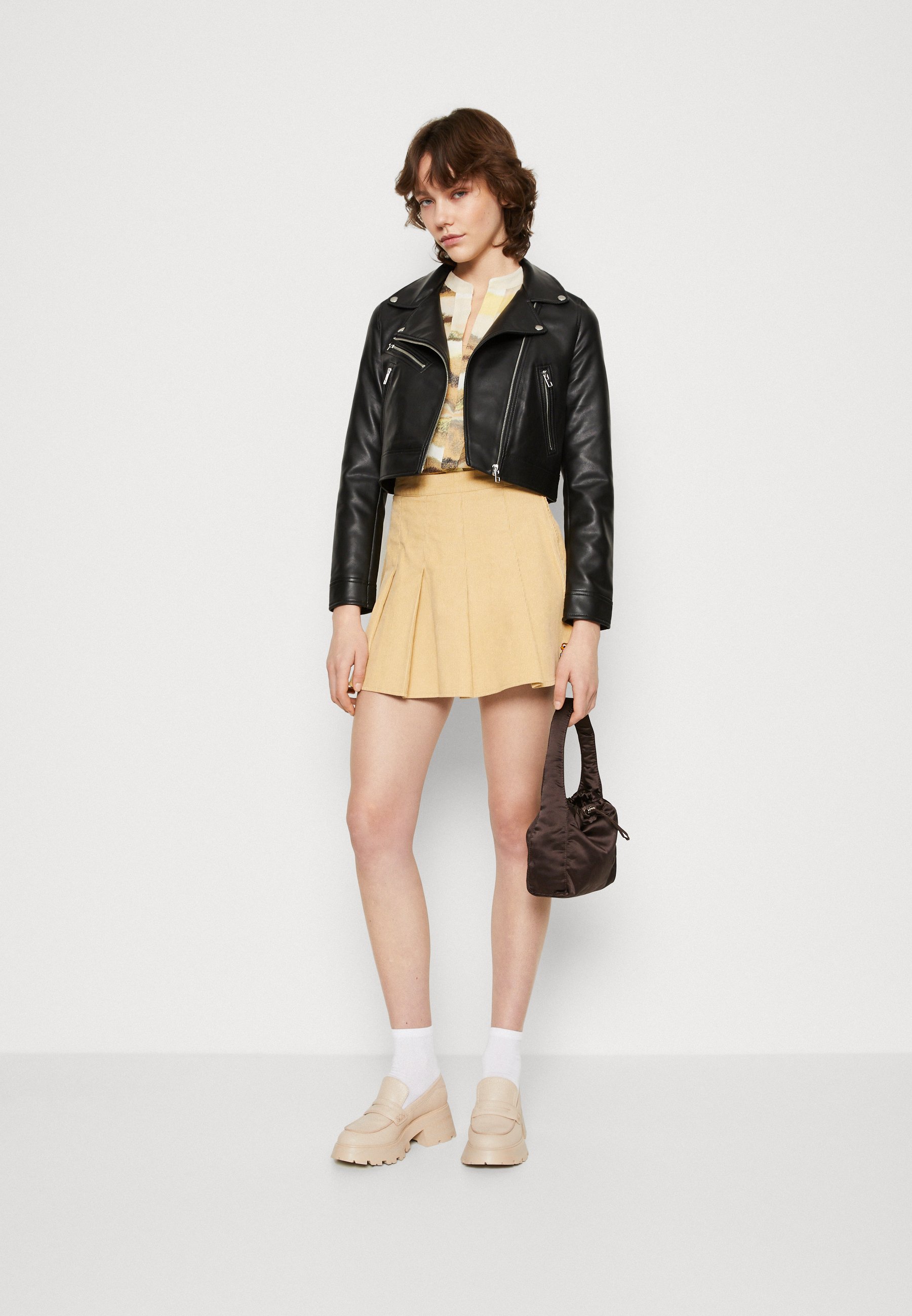 Vero Moda VMFINE HEIDA SHORT JACKET - Faux leather jacket - black/silver/black