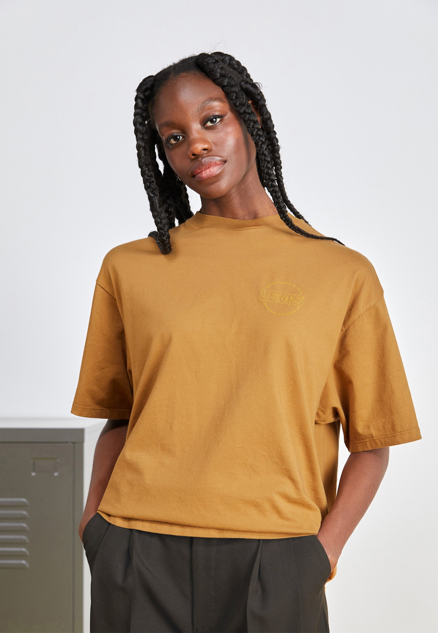 Levi's® GRAPHIC SHORT STACK TEE - Basic T-shirt - brown