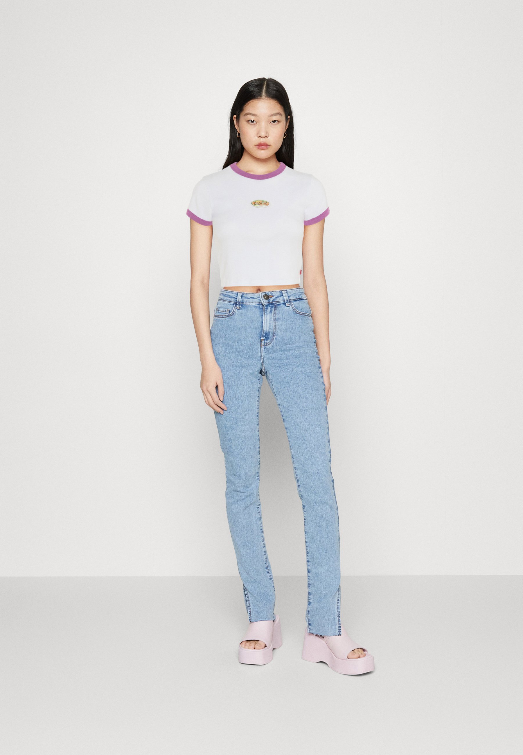 Levi's® GRAPHIC RINGER MINI TEE - Print T-shirt - neutrals/white