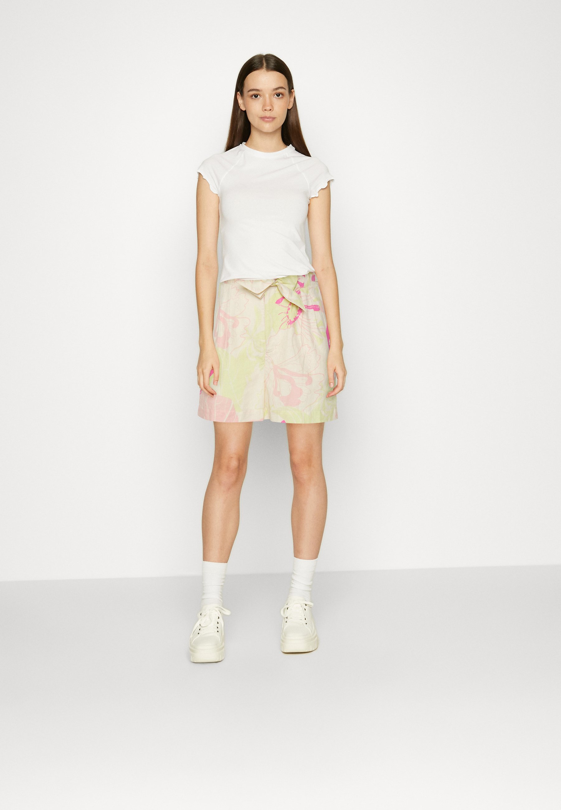 Scotch & Soda HIGH RISE CASUAL - Shorts - multi-coloured