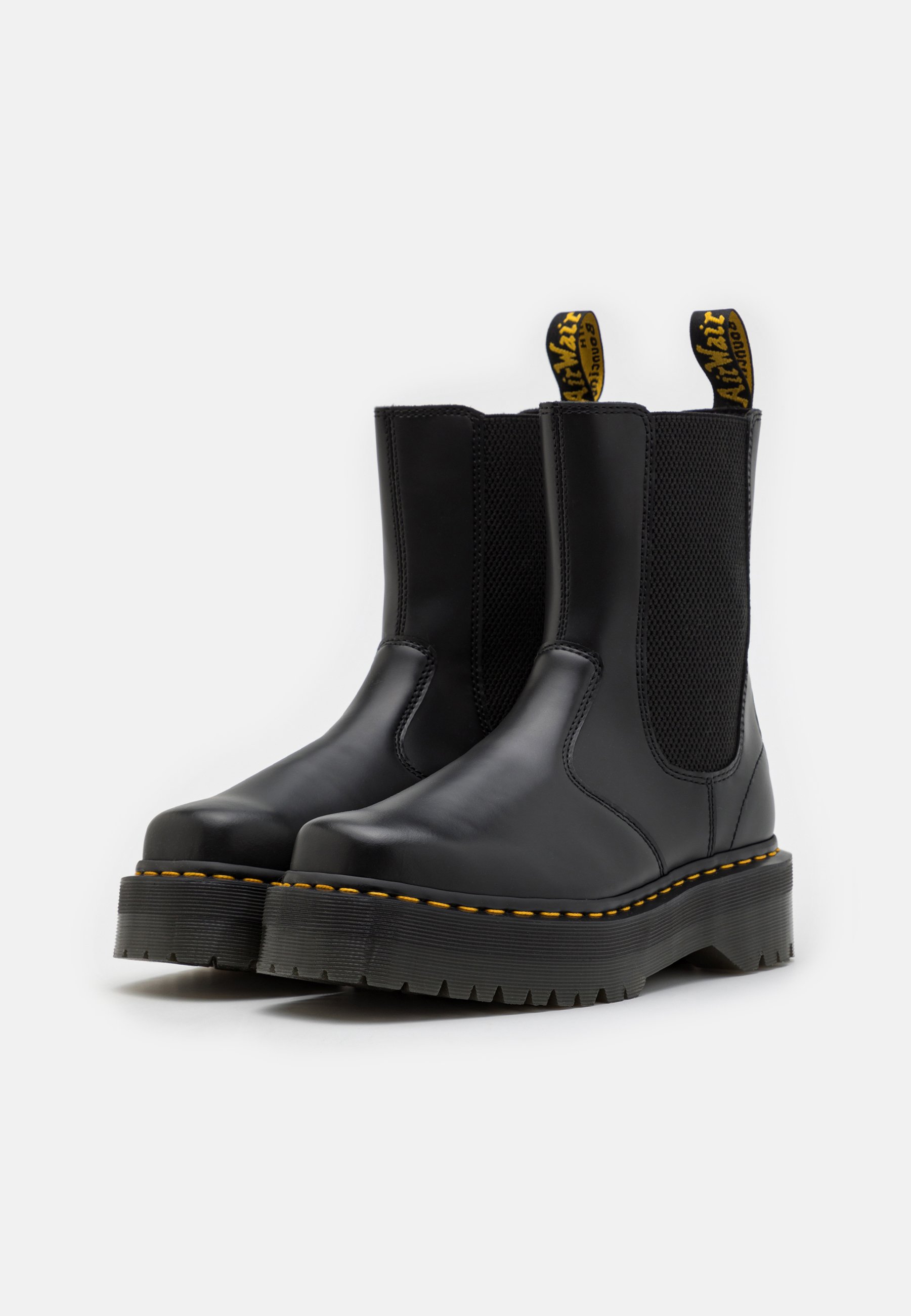 Dr. Martens 2976 HI QUAD SQUARED UNISEX - Classic ankle boots - black polished smooth/black