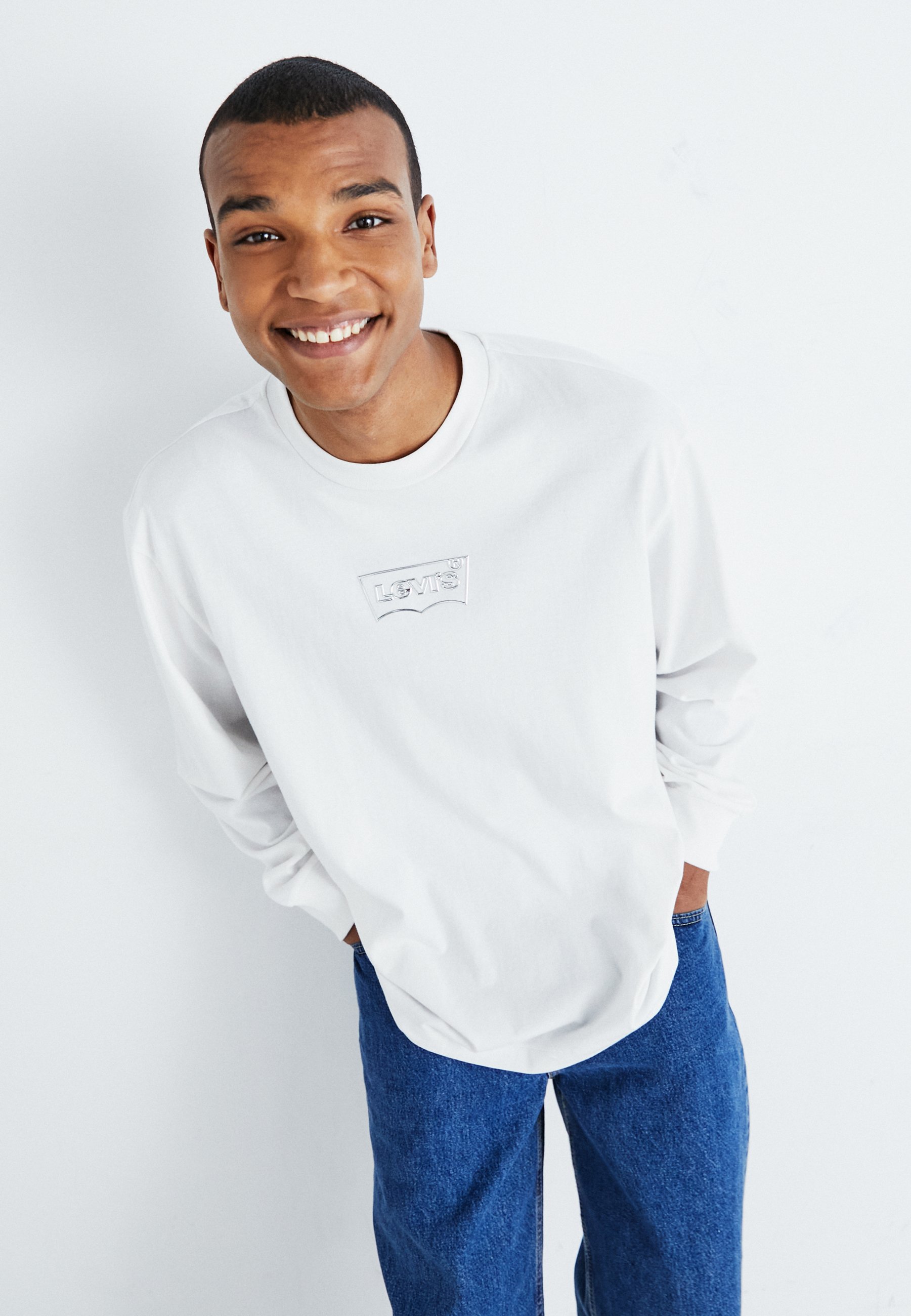 Levi's® GRAPHIC AUTHENTIC - Long sleeved top - chrome/cloud dancer/white