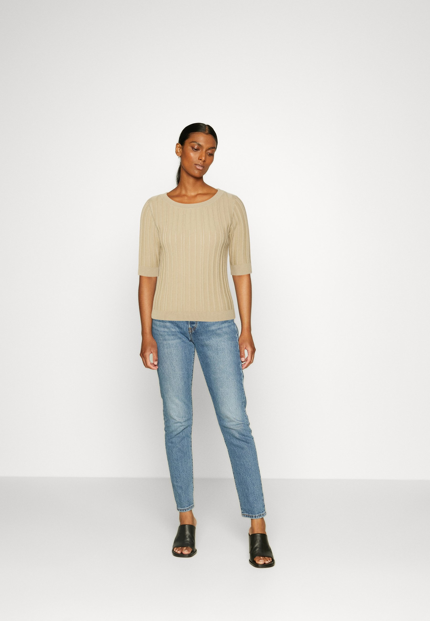 Esprit FITTE - Print T-shirt - sand/sand