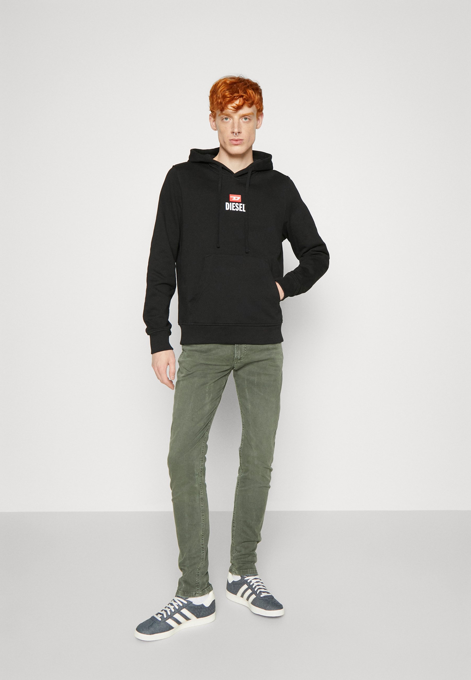 Diesel SLEENKER - Slim fit jeans - 0enak5fx/dark green