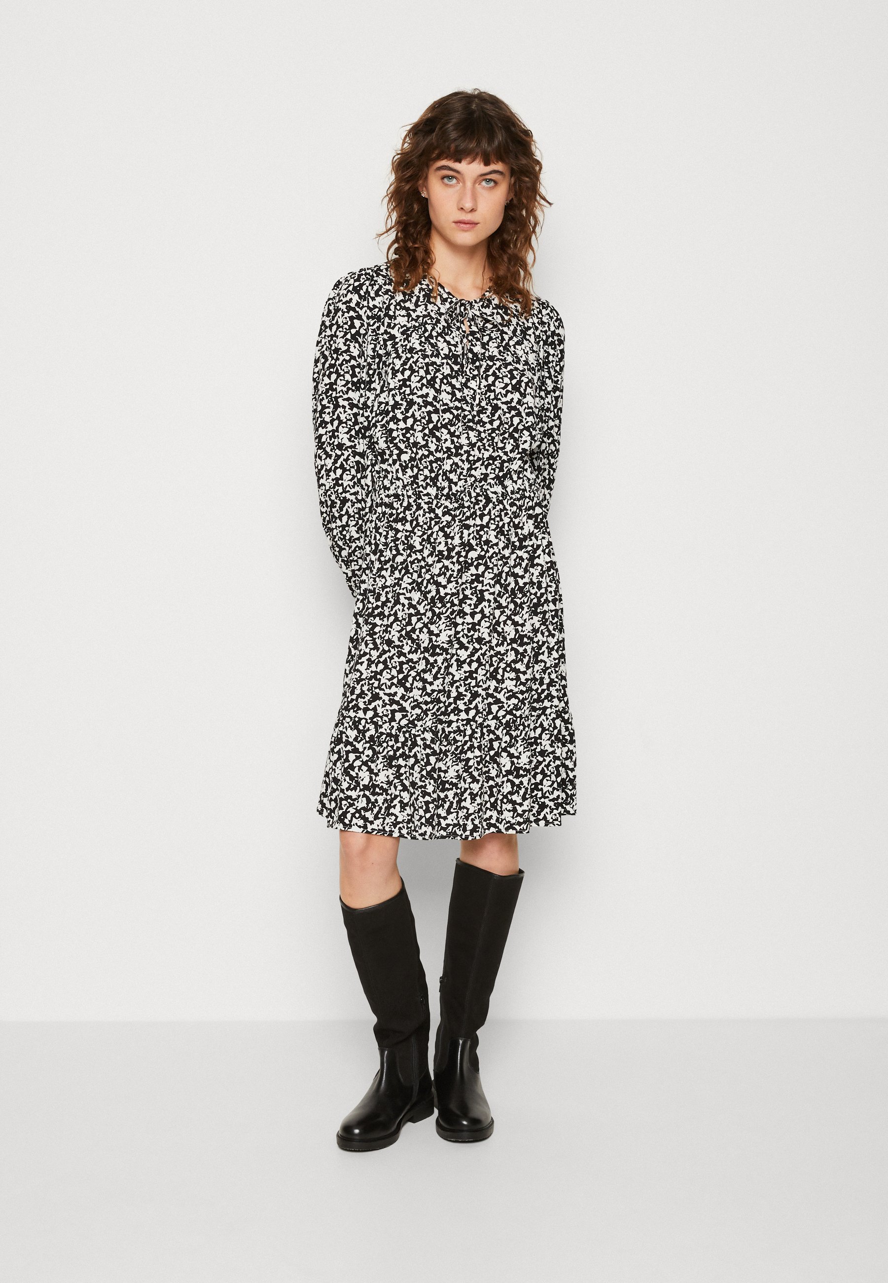 Esprit TIE - Day dress - ice/off-white