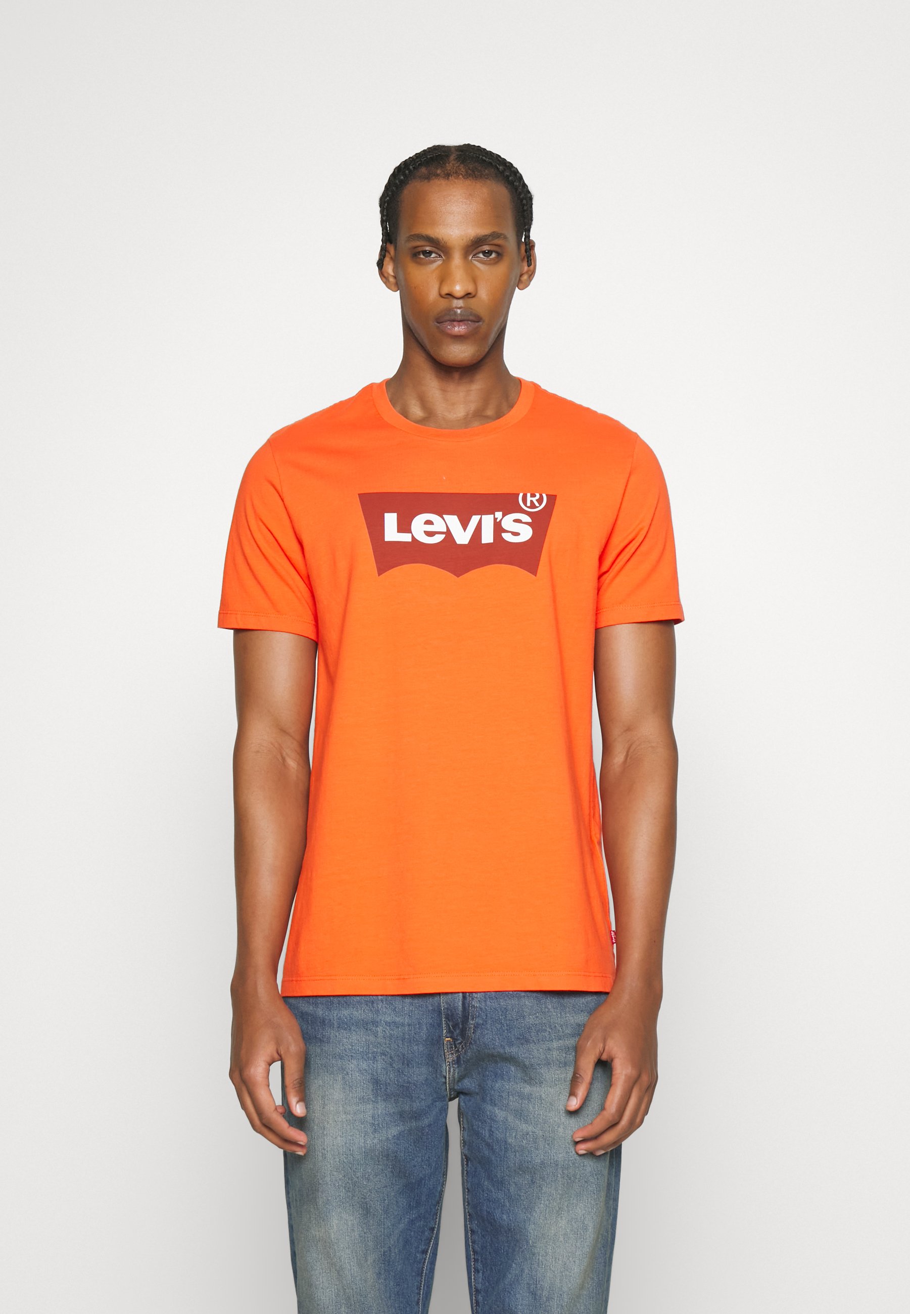 Levi's® GRAPHIC CREWNECK TEE - Print T-shirt - core mandari/red